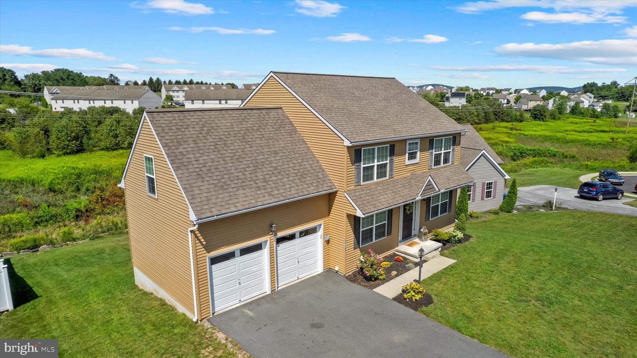 ASHCOMBE FARMS SOUTH - Residential