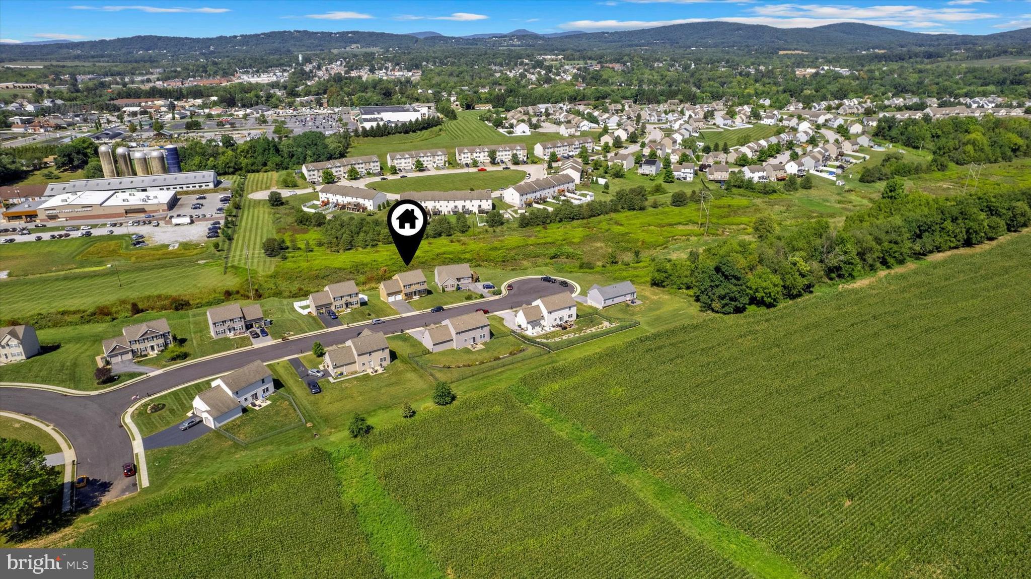 ASHCOMBE FARMS SOUTH - Residential