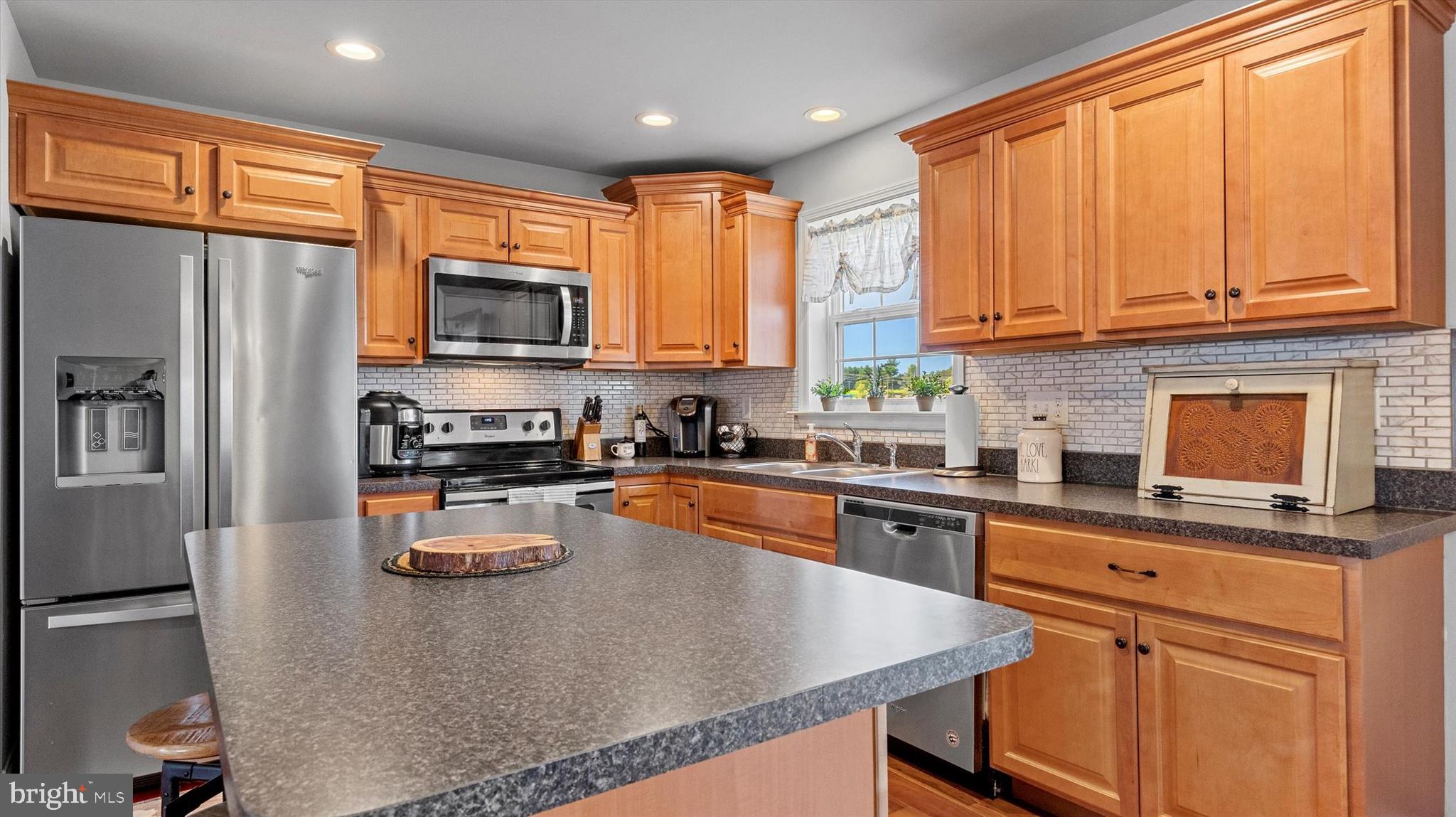 ASHCOMBE FARMS SOUTH - Residential