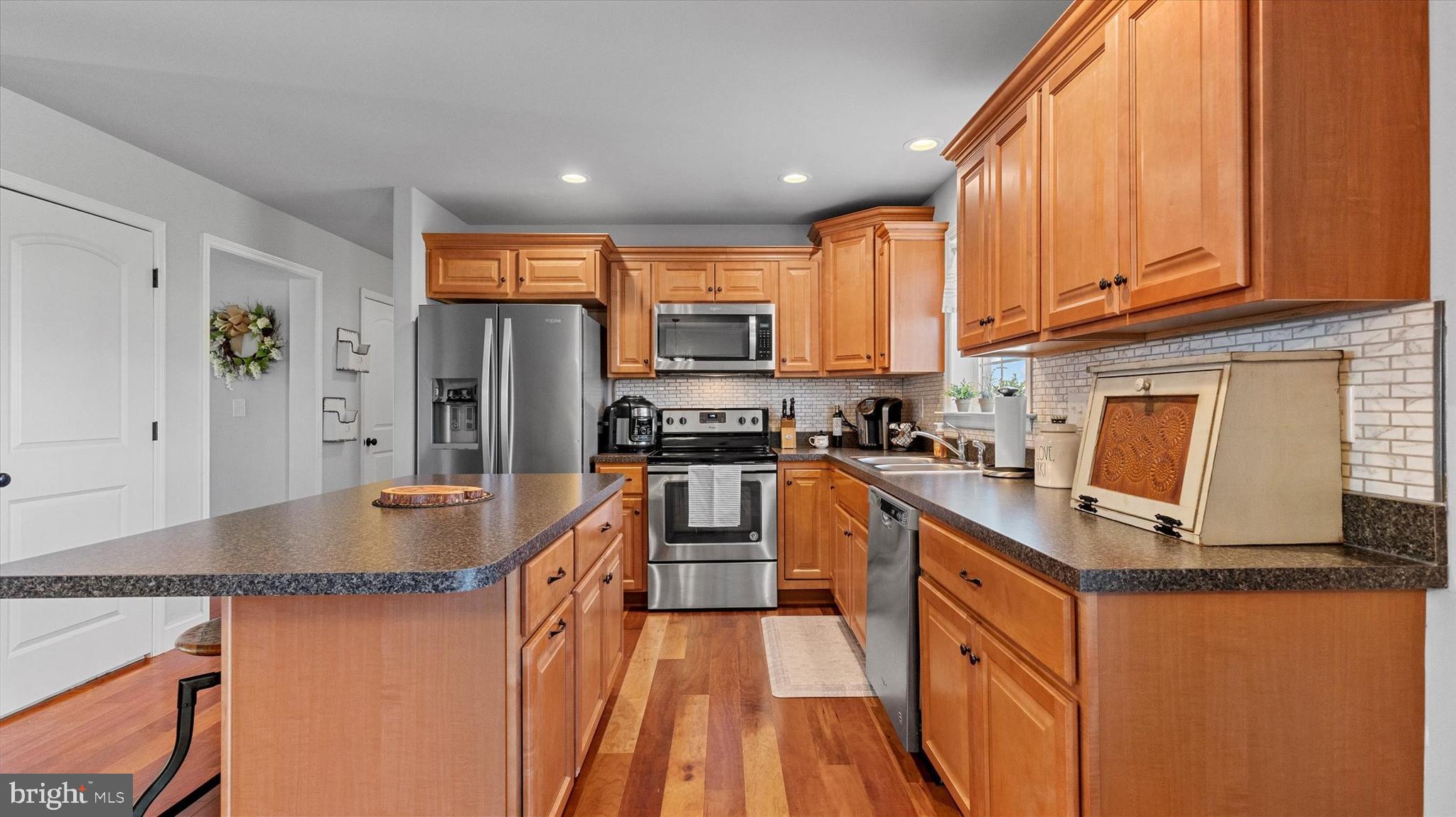 ASHCOMBE FARMS SOUTH - Residential