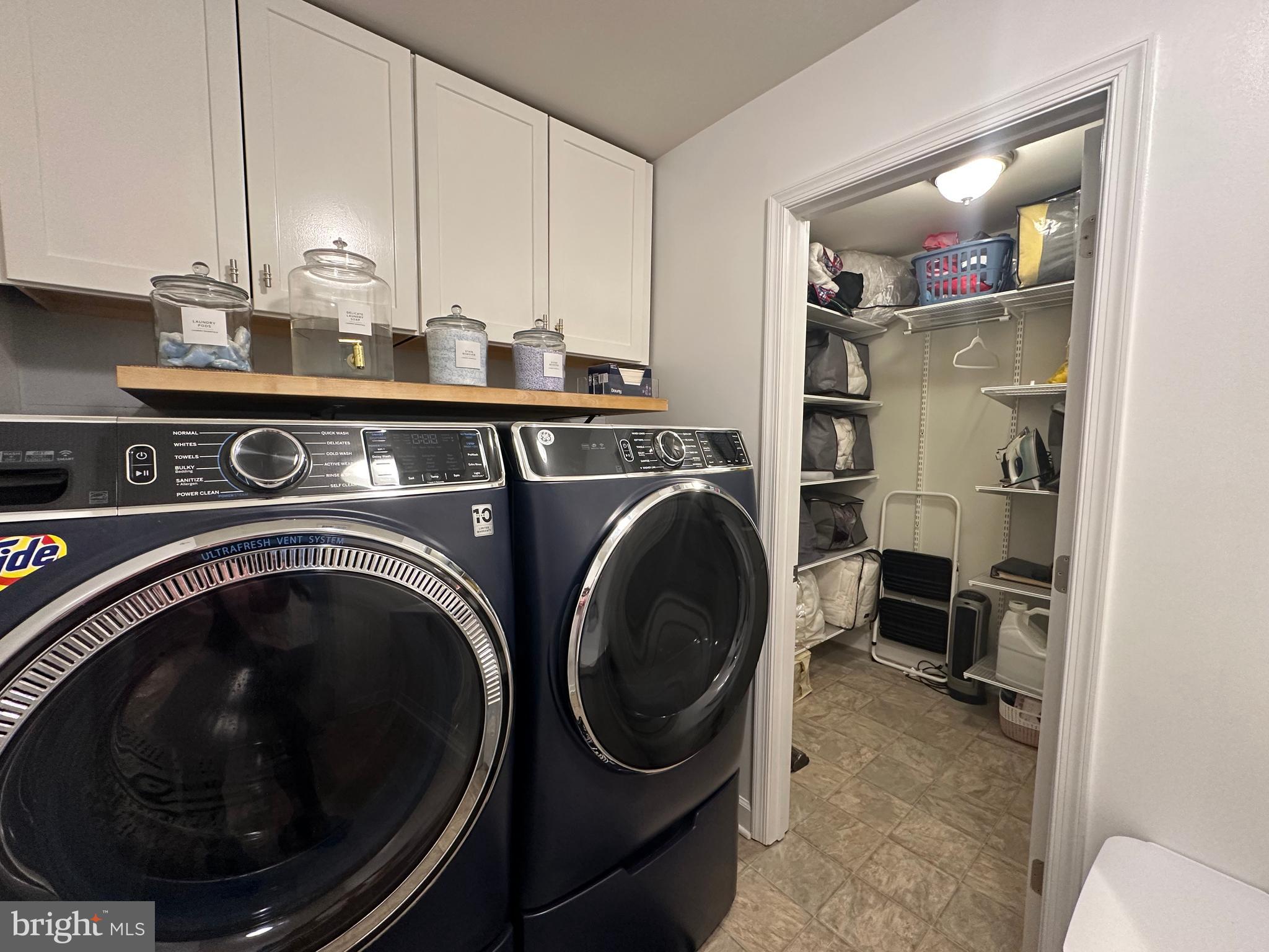 PARKSIDE AT WESTPHALIA - Residential