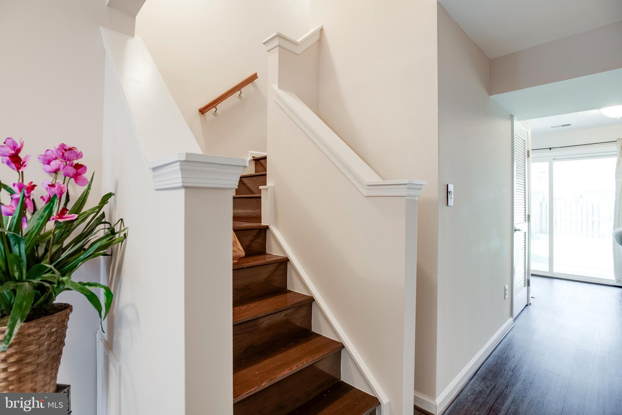 SEVEN HILLS - Residential