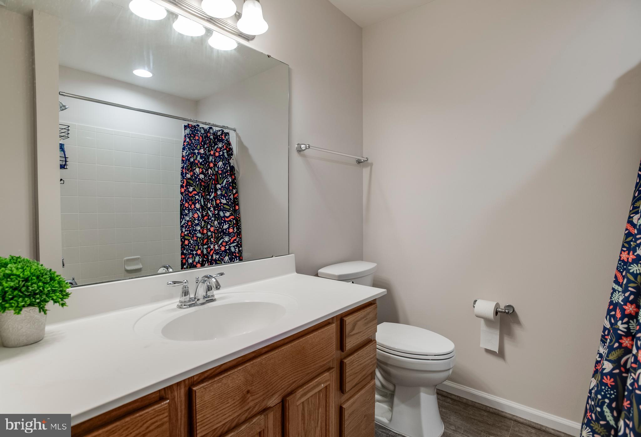 SEVEN HILLS - Residential
