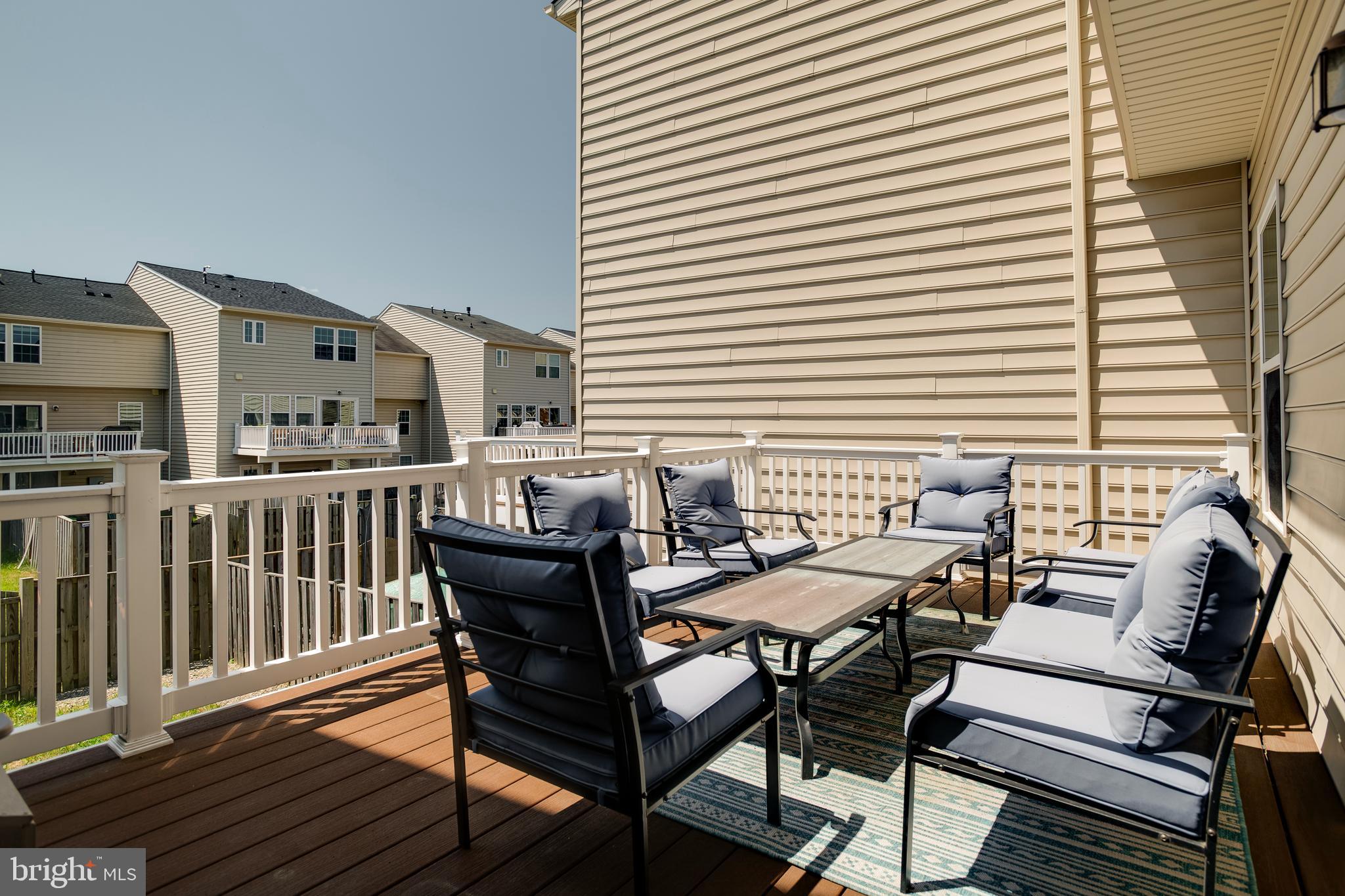 SEVEN HILLS - Residential