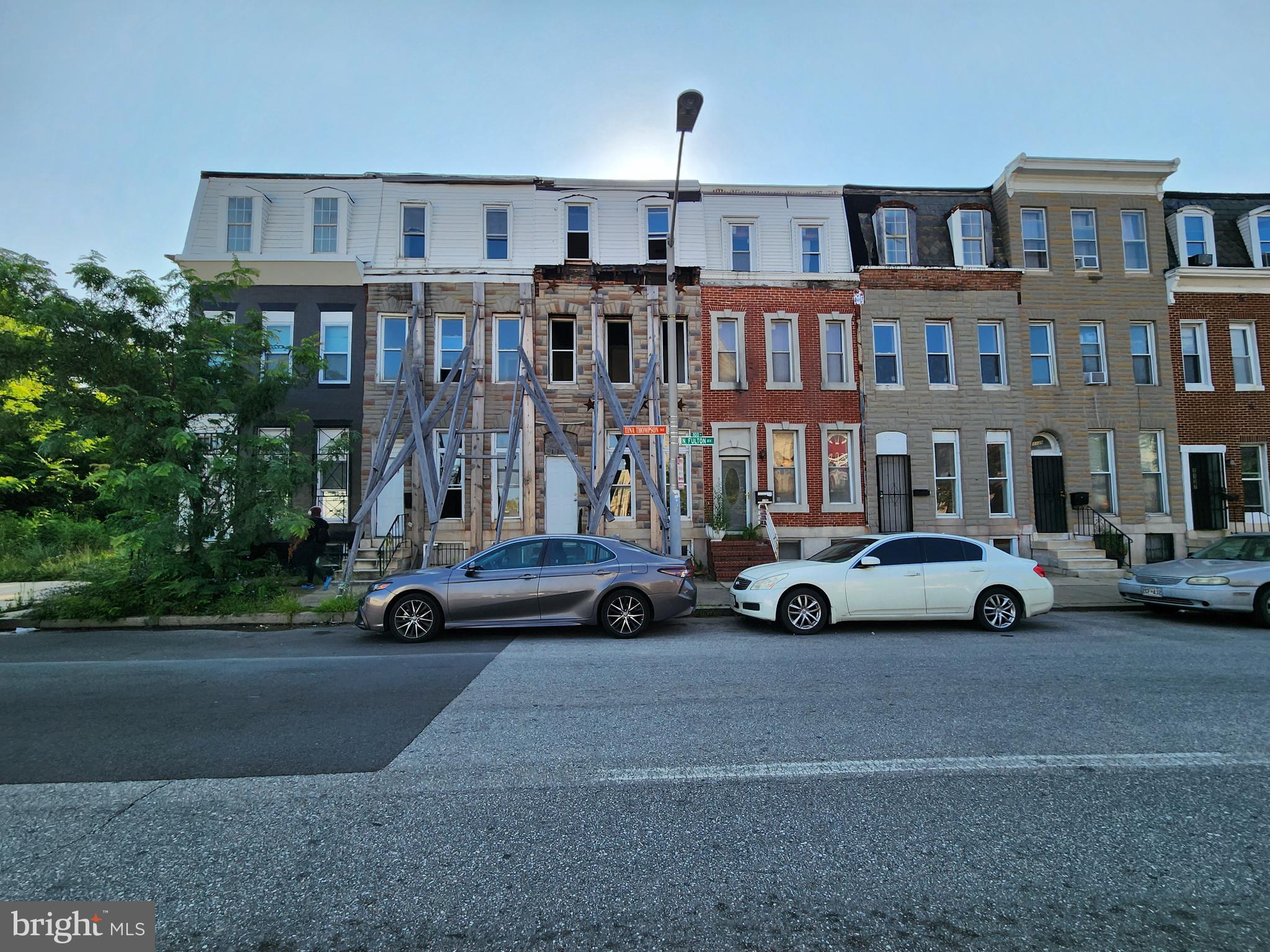 ONLINE AUCTION: Bidding begins 7/29/2025 @ 10:00 AM. Bidding ends 7/31/2025 @ 11:20 AM. List Price is Suggested Opening Bid. Deposit: $5,000. 3 Story Townhouse located in the Sandtown-Winchester area. JUST MINUTES to Coppin State University. Easy access to major traffic artery W North Ave.