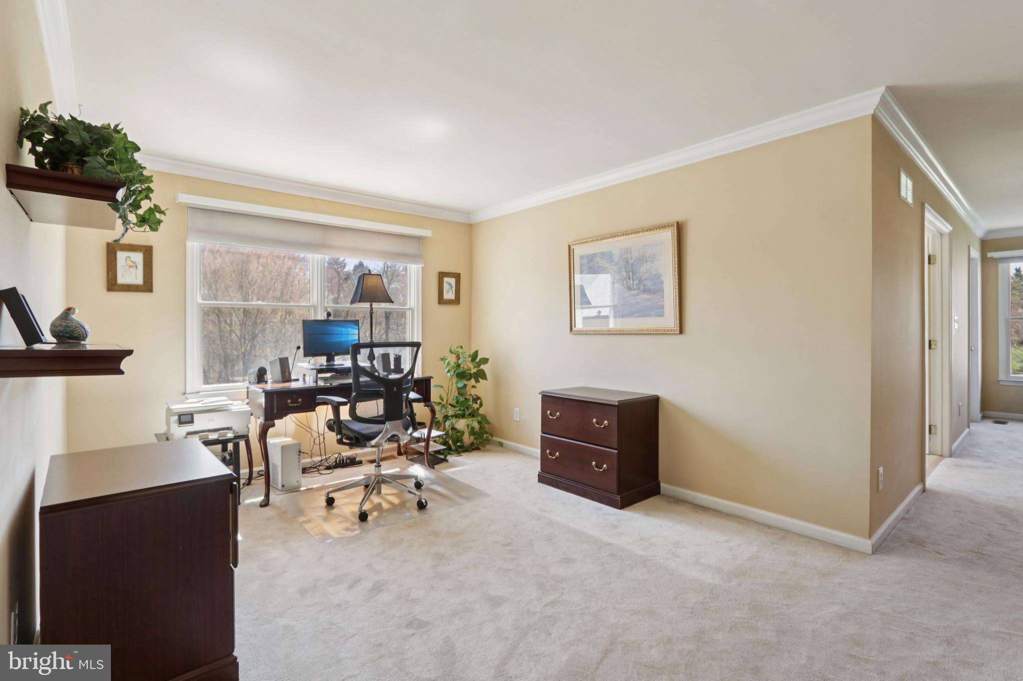 NORTHAMPTON CREST - Residential