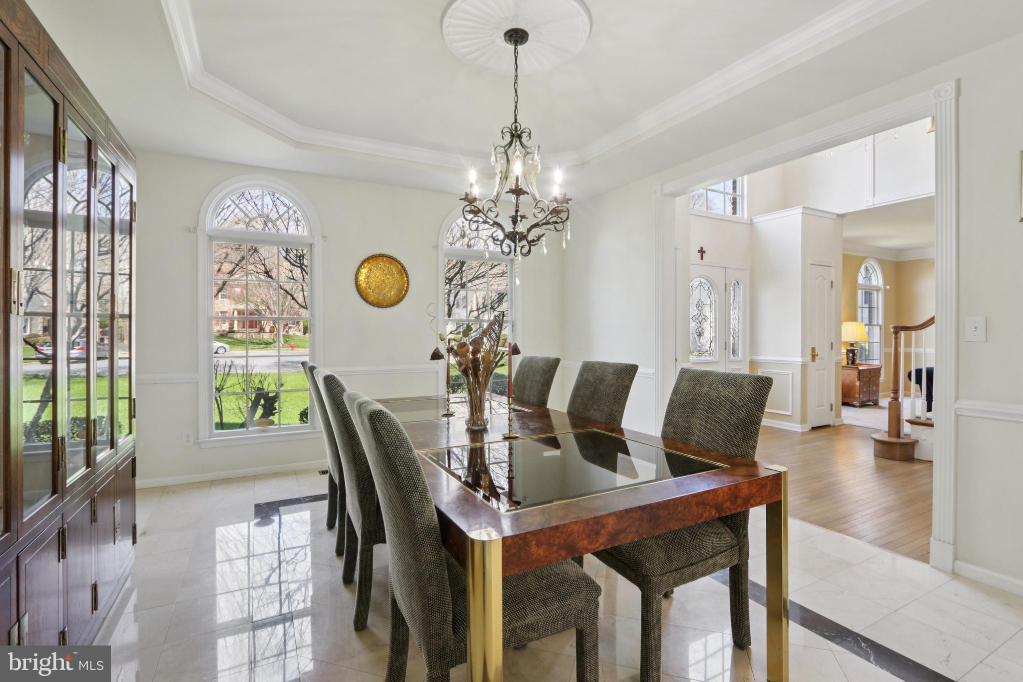 NORTHAMPTON CREST - Residential