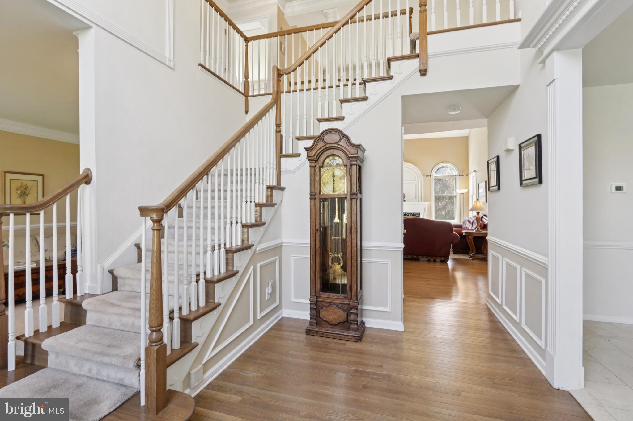 NORTHAMPTON CREST - Residential