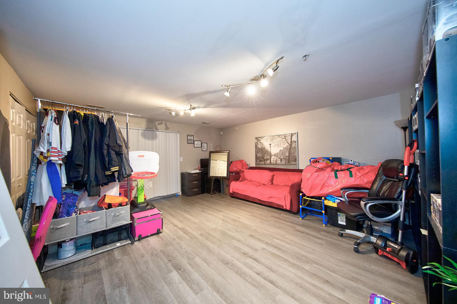 FRANKLIN MEWS - Residential