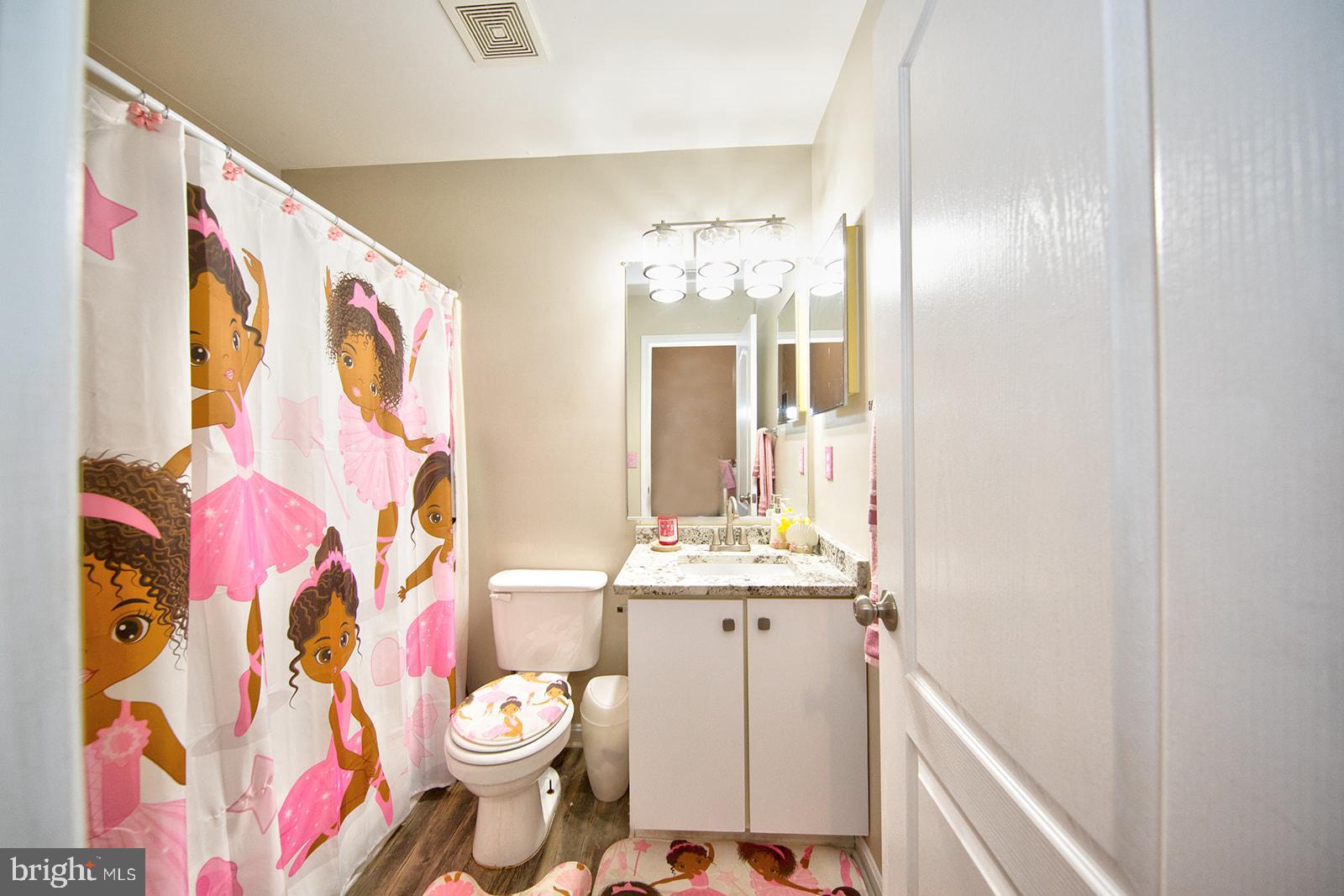 FRANKLIN MEWS - Residential