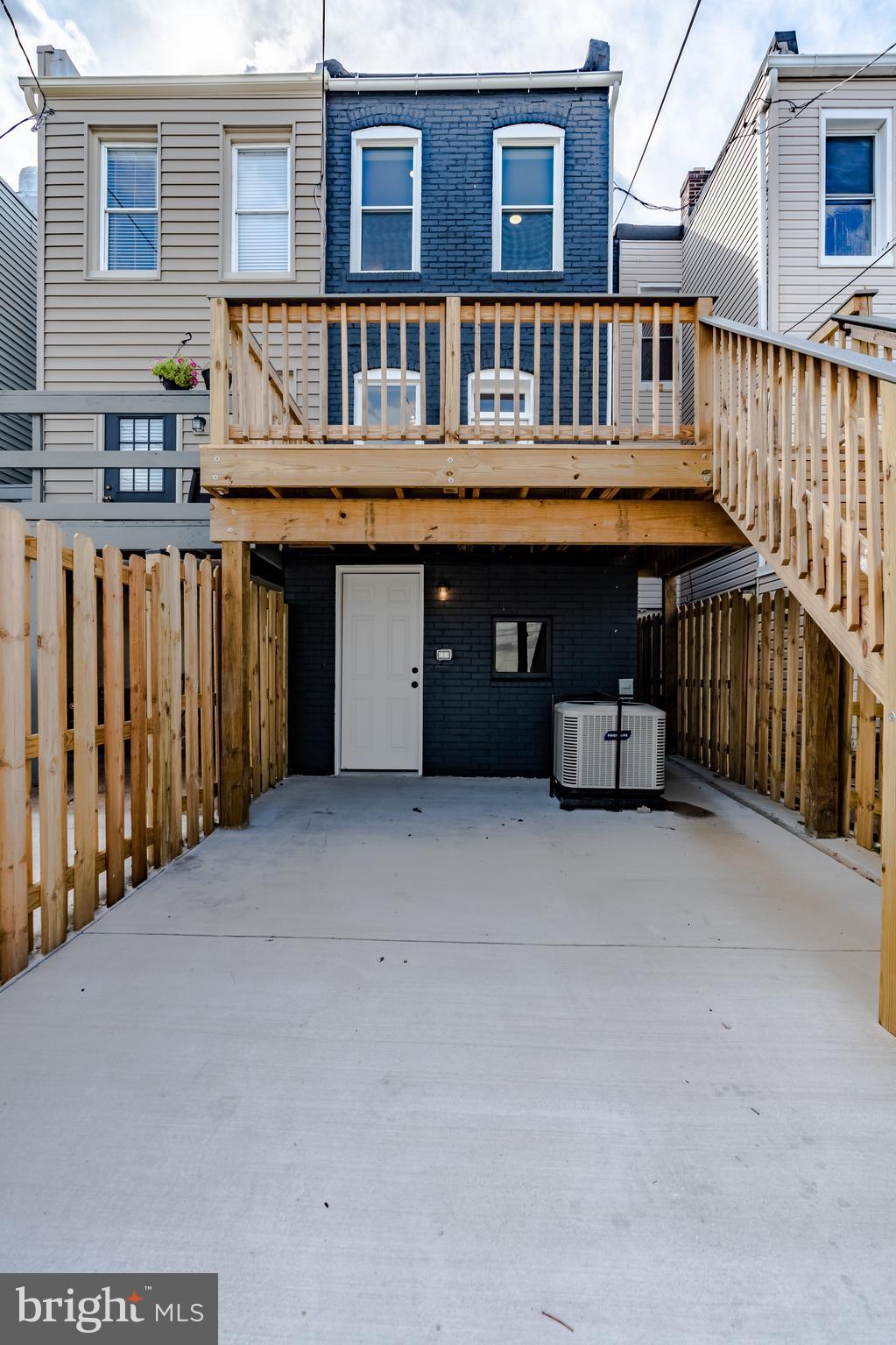 BREWERS HILL - Residential