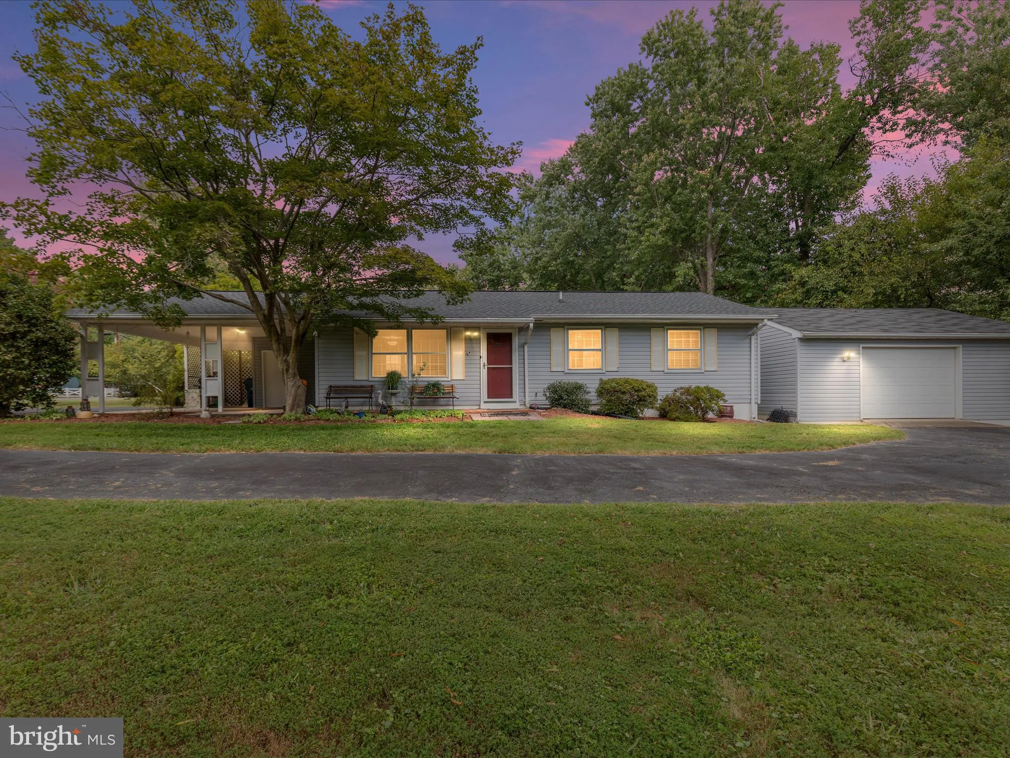 Alexandria, Virginia 22309, United States, 3 Bedrooms Bedrooms, ,2 BathroomsBathrooms,Residential,Pending,205170