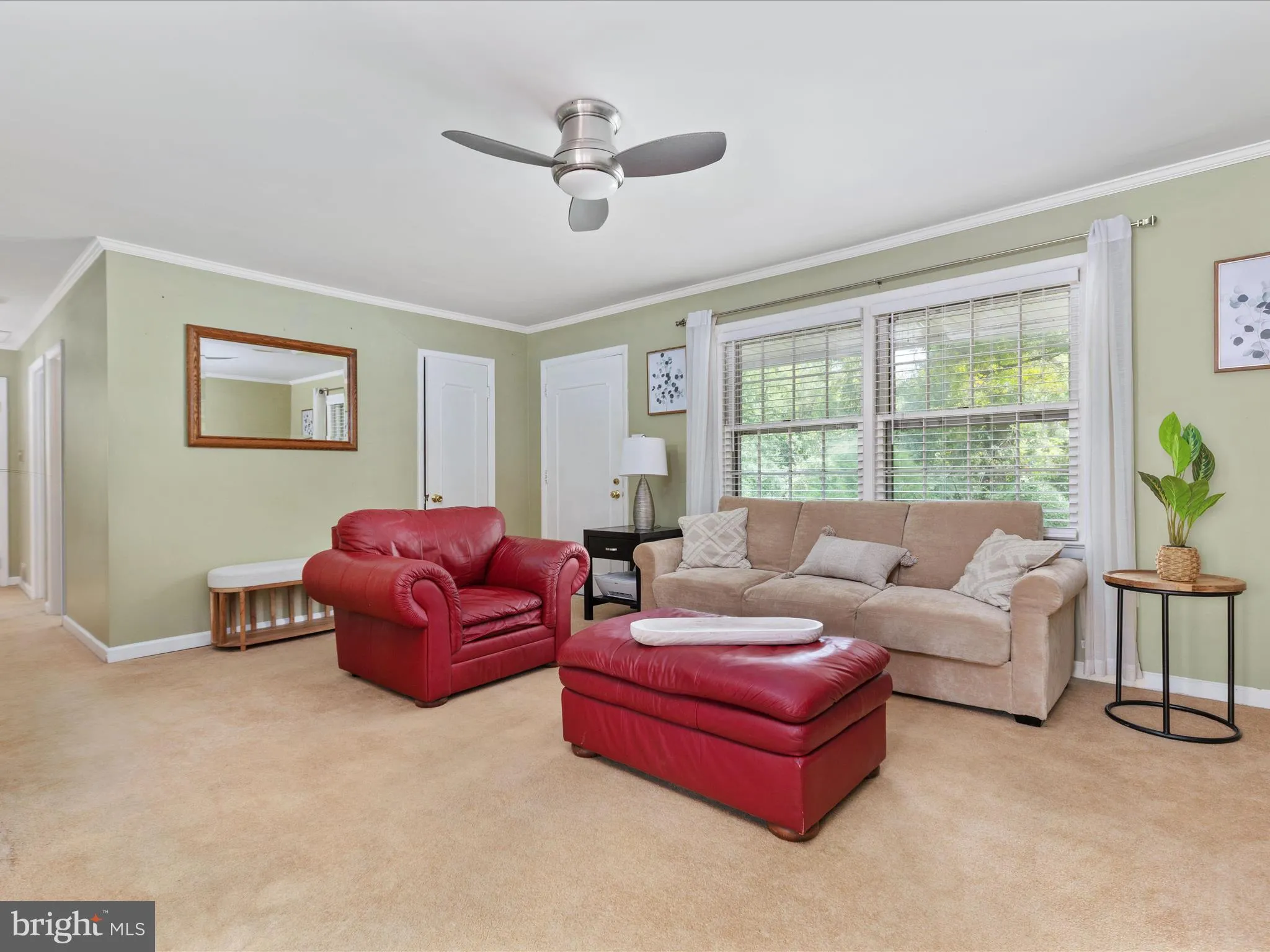 Alexandria, Virginia 22309, United States, 3 Bedrooms Bedrooms, ,2 BathroomsBathrooms,Residential,Pending,205170