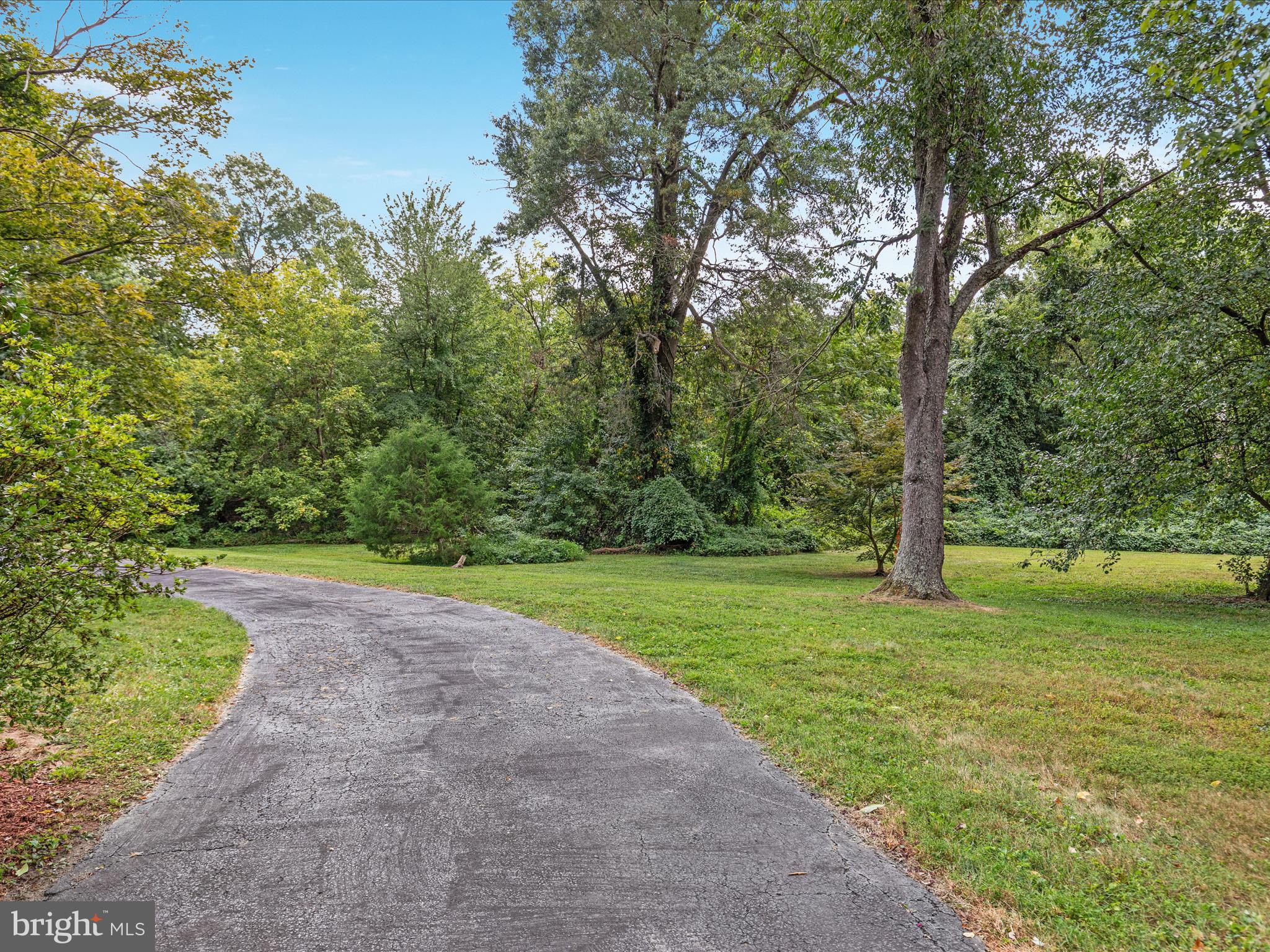 WOODLAWN TERRACE - Residential