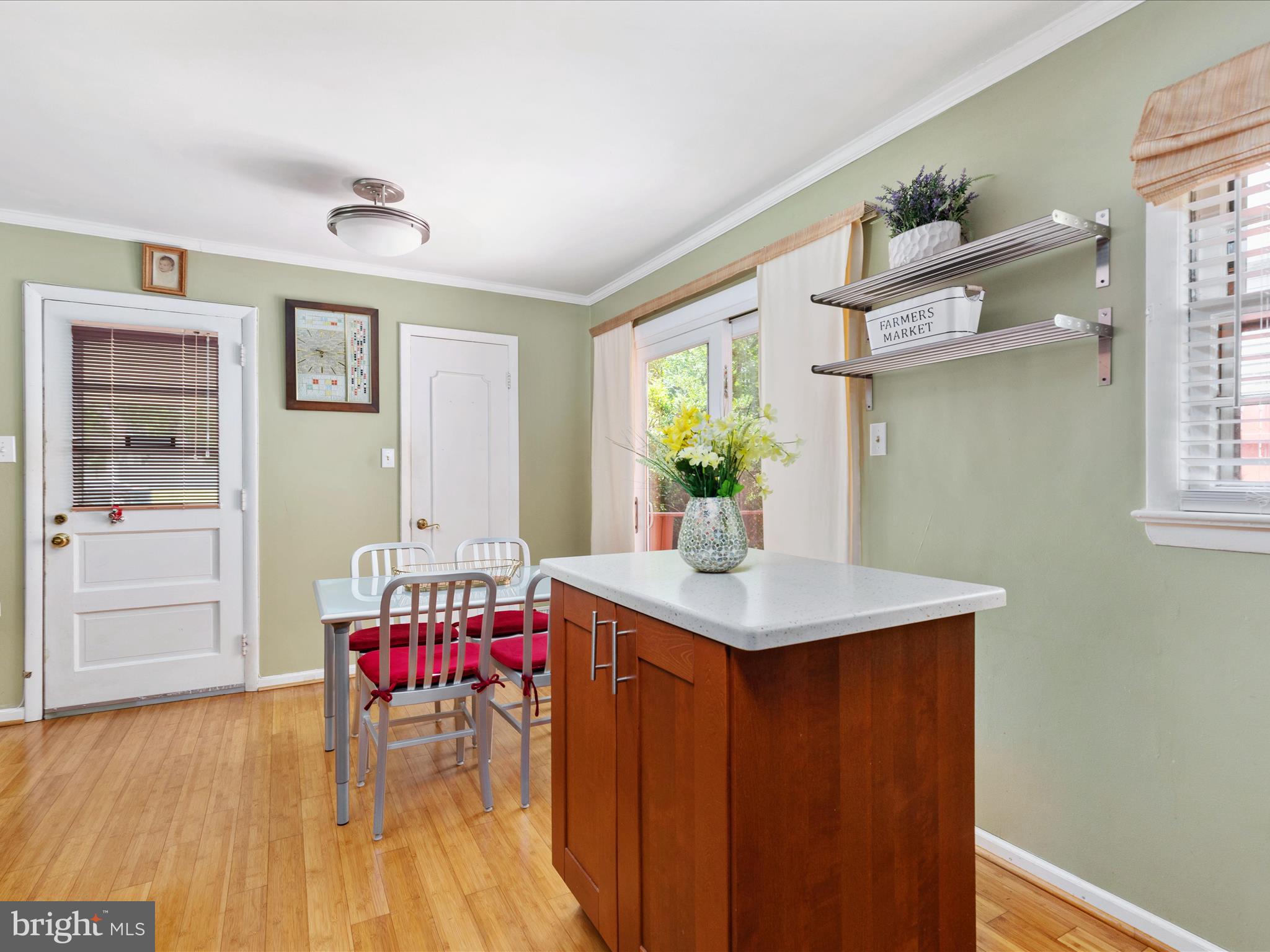 WOODLAWN TERRACE - Residential