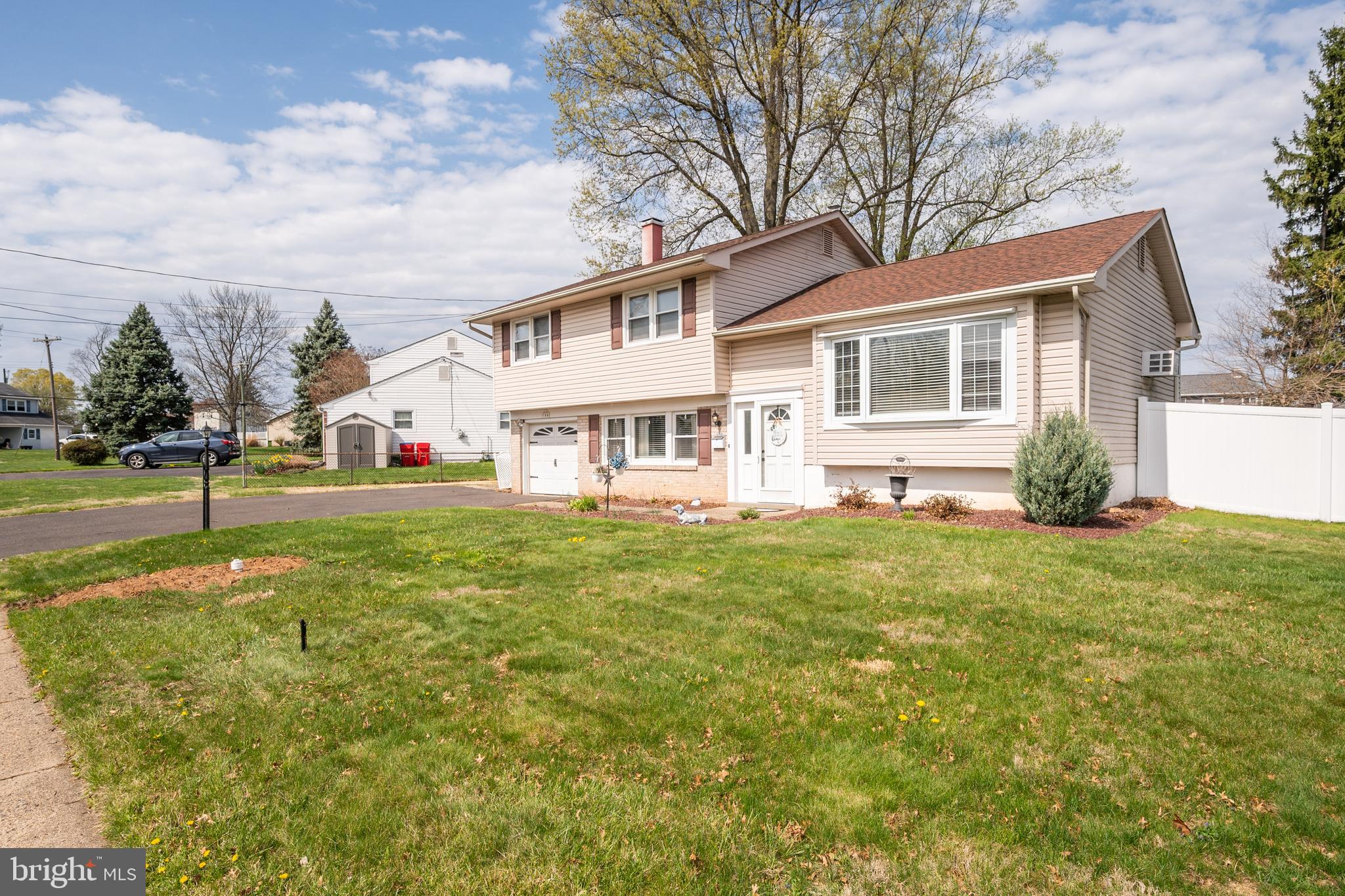 STORY BOOK HOMES - Residential