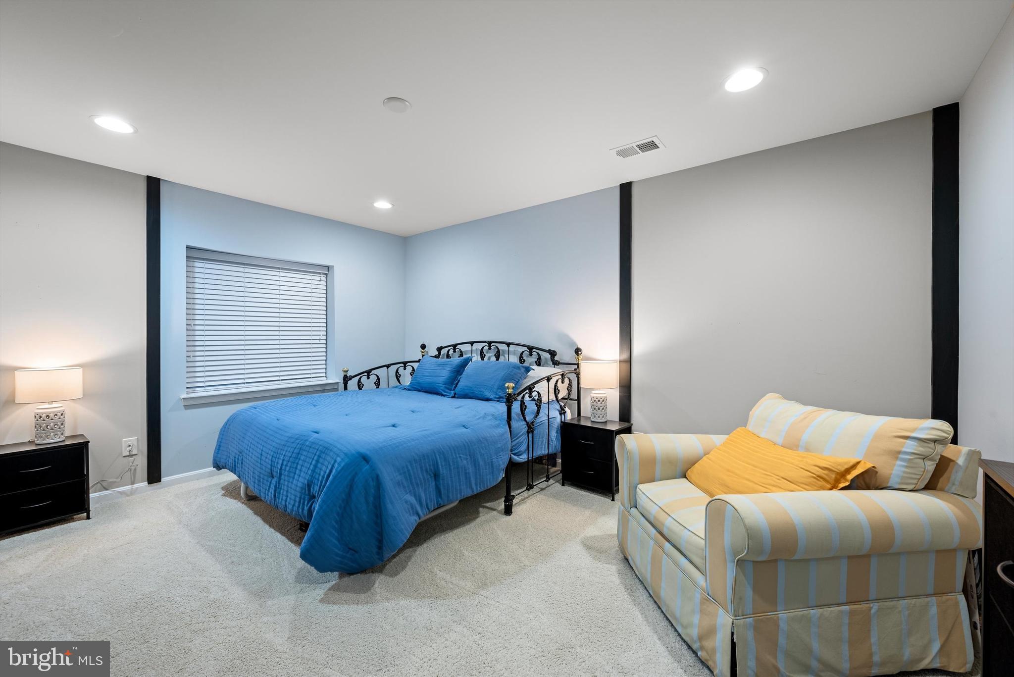 LELAND STATION - NORTH - Residential