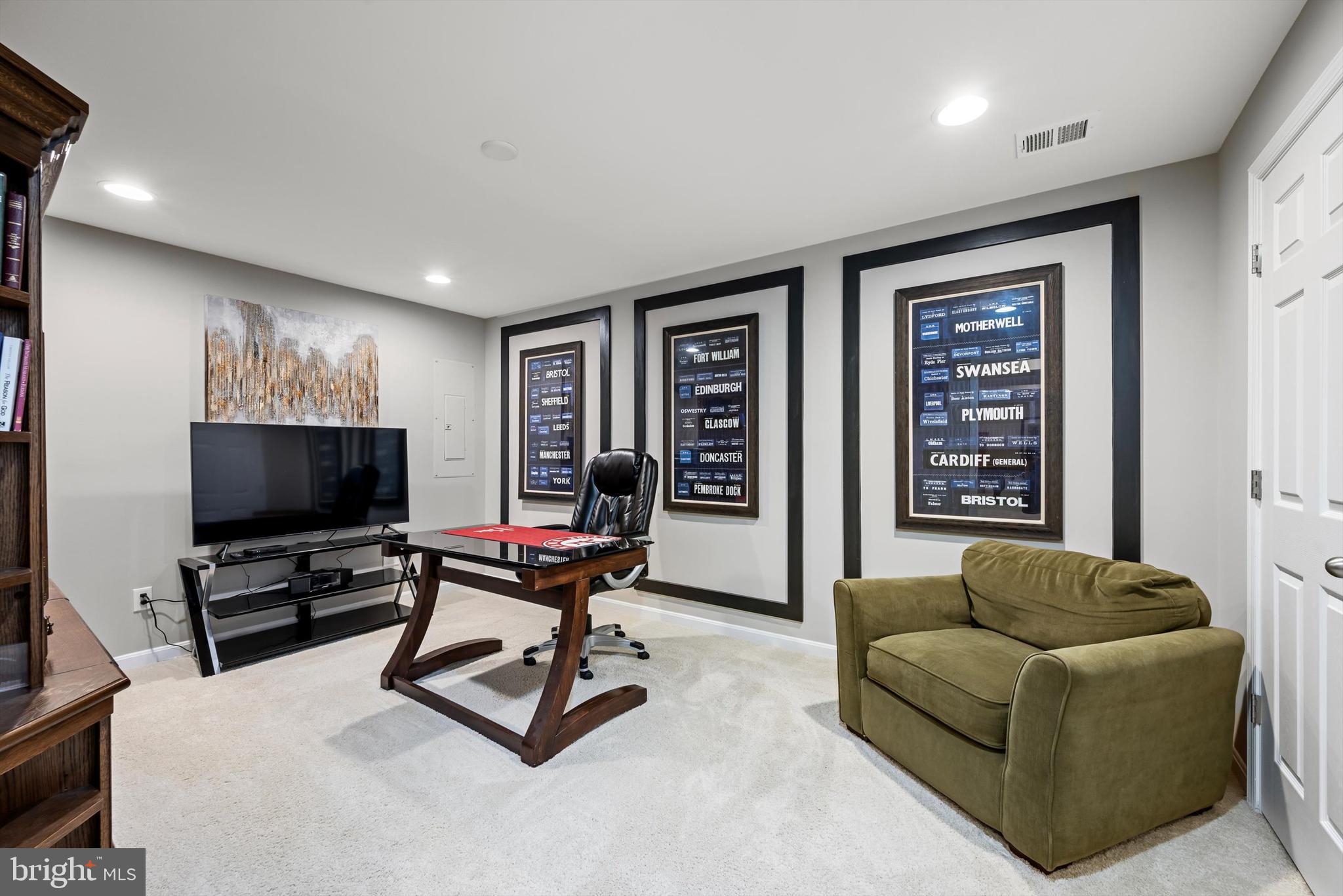 LELAND STATION - NORTH - Residential