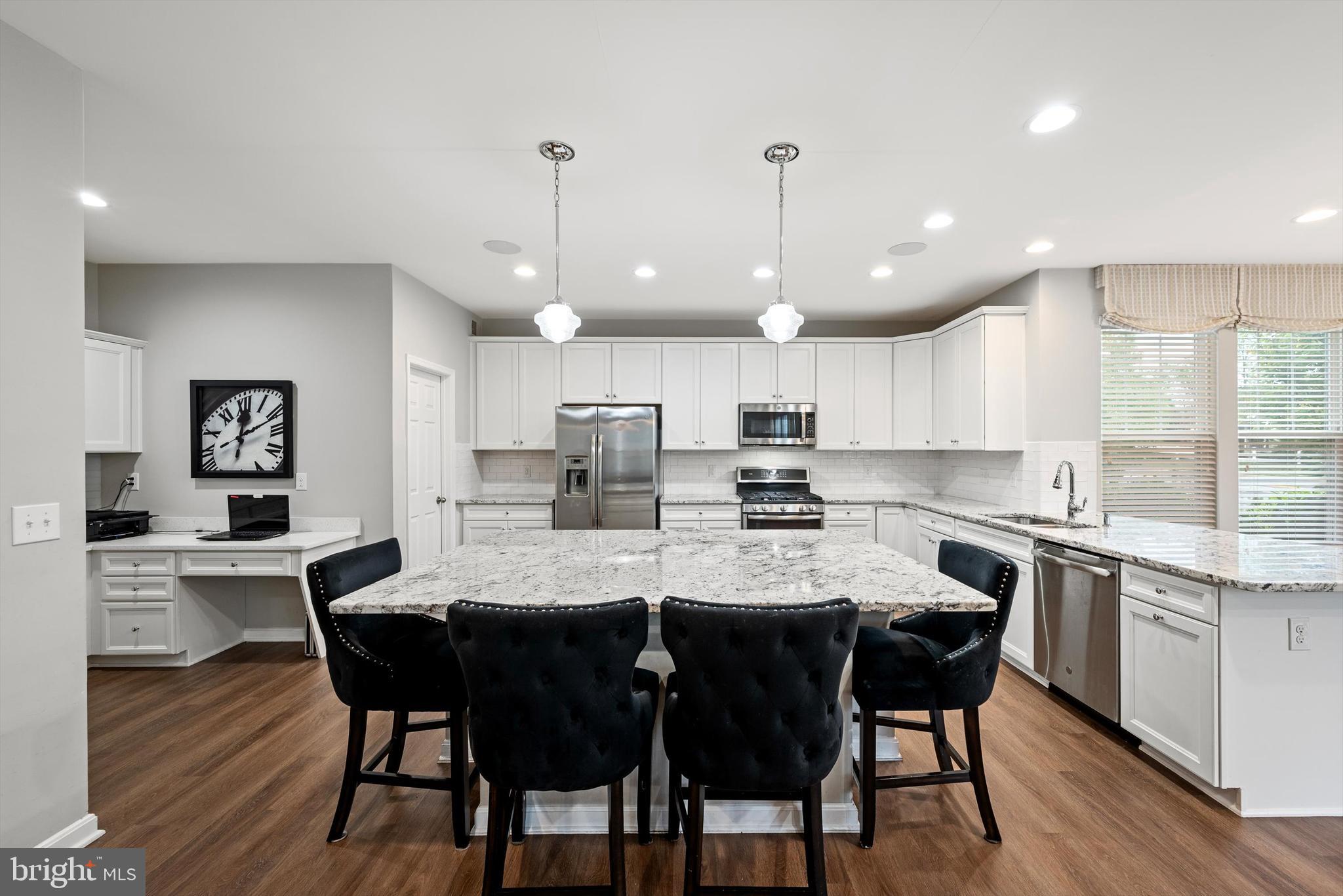 LELAND STATION - NORTH - Residential