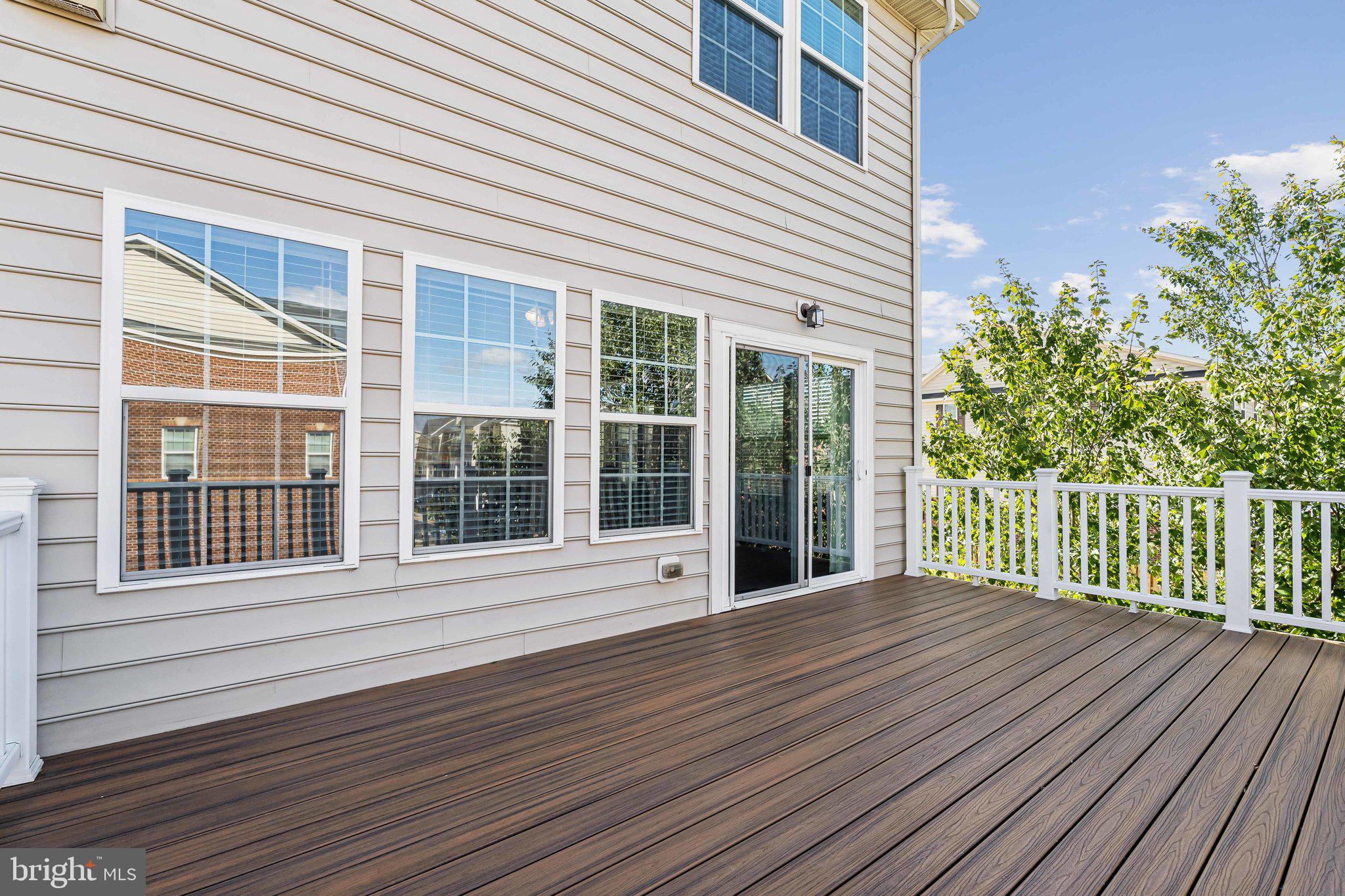 SEVEN HILLS - Residential