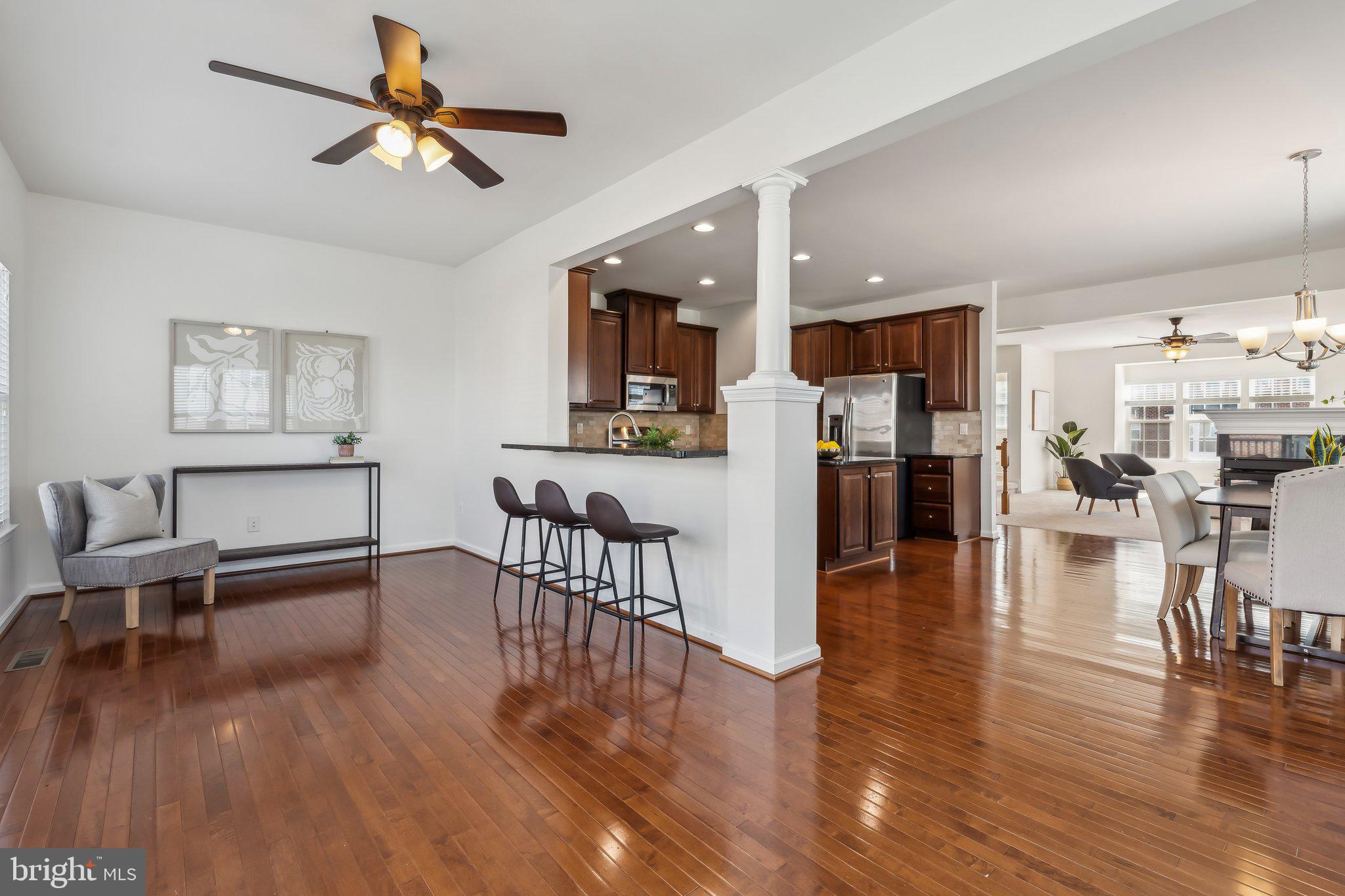 SEVEN HILLS - Residential