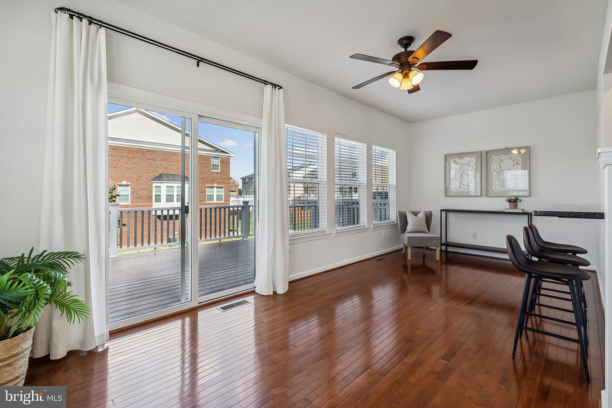 SEVEN HILLS - Residential