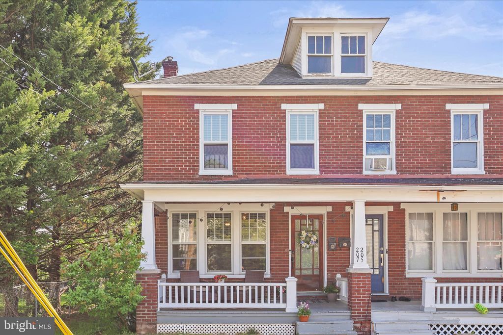 Photo of 207 N Stratton St, GETTYSBURG, PA 17325 (MLS # PAAD2023046)