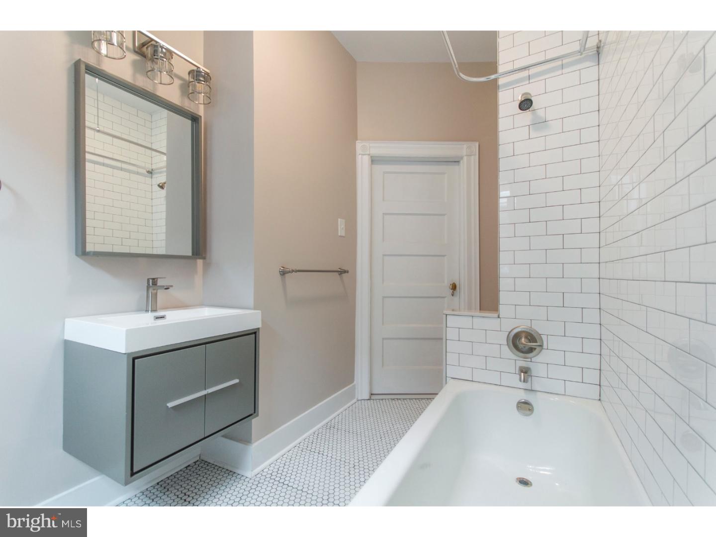 PHILADELPHIA (WEST) - Residential