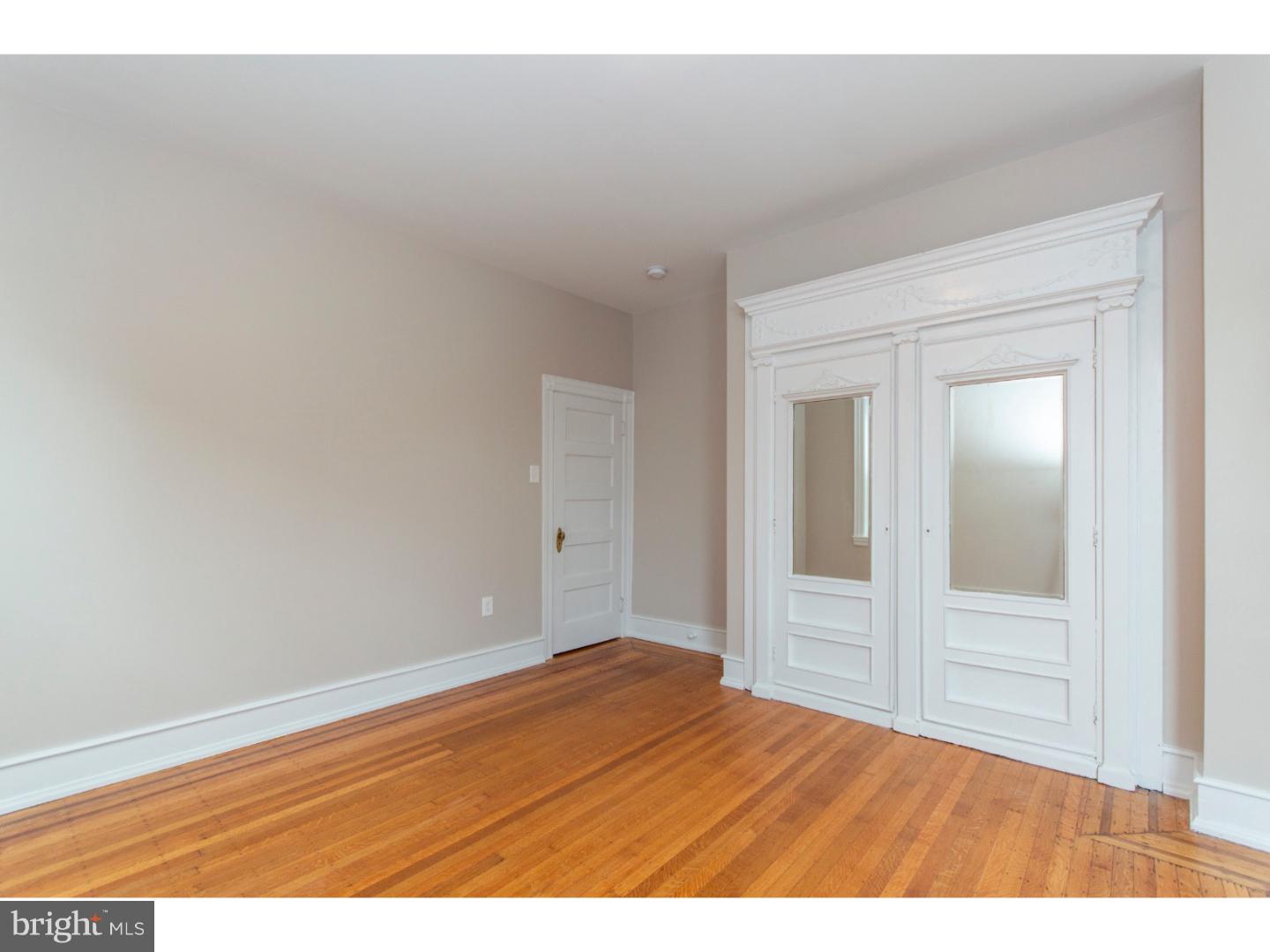 PHILADELPHIA (WEST) - Residential