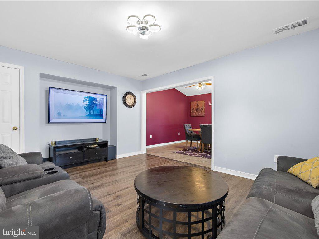 ROCK CREEK ESTATES - Residential