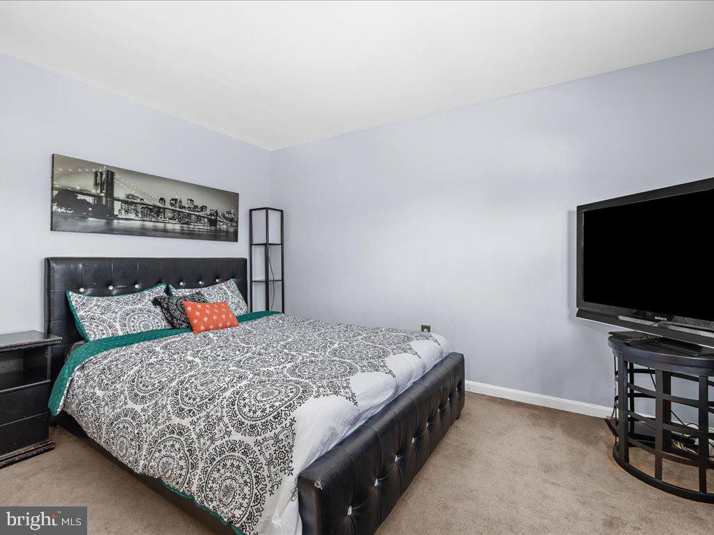 ROCK CREEK ESTATES - Residential