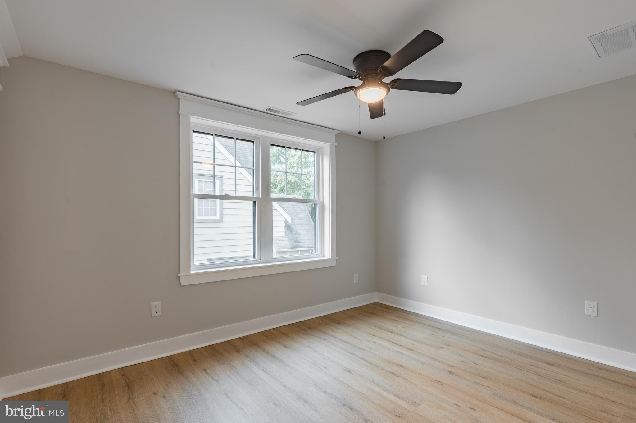 JENKINTOWN - Residential