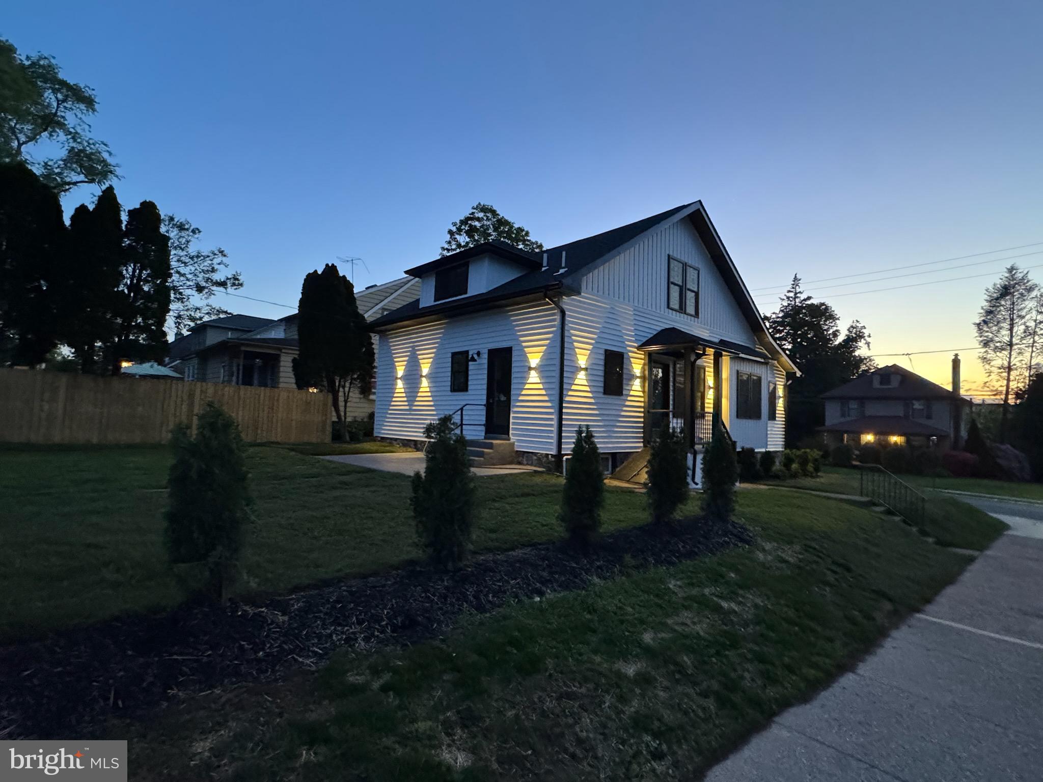 JENKINTOWN - Residential