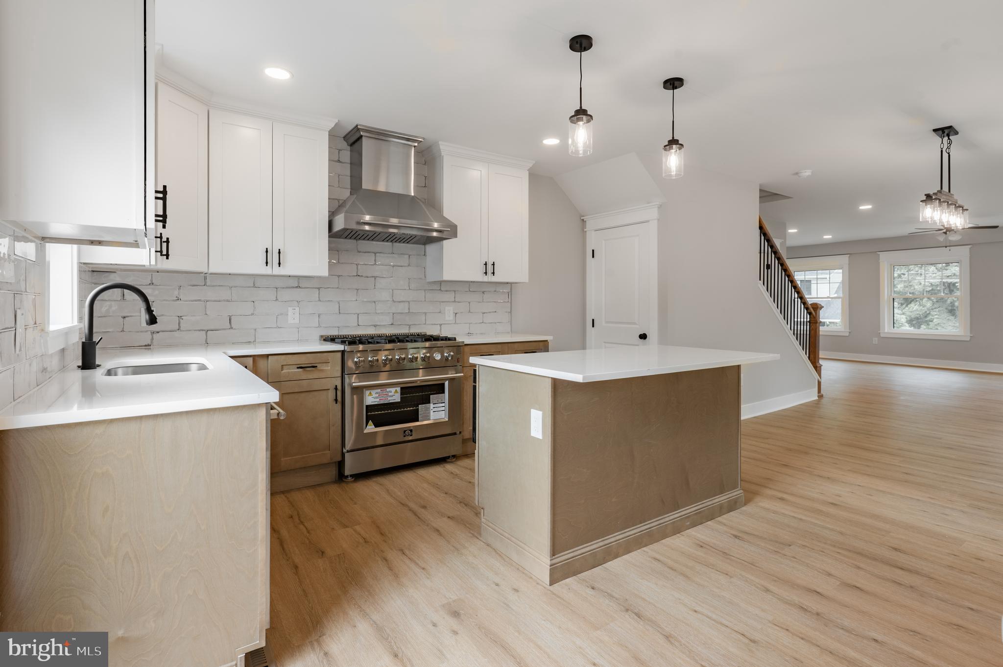 JENKINTOWN - Residential
