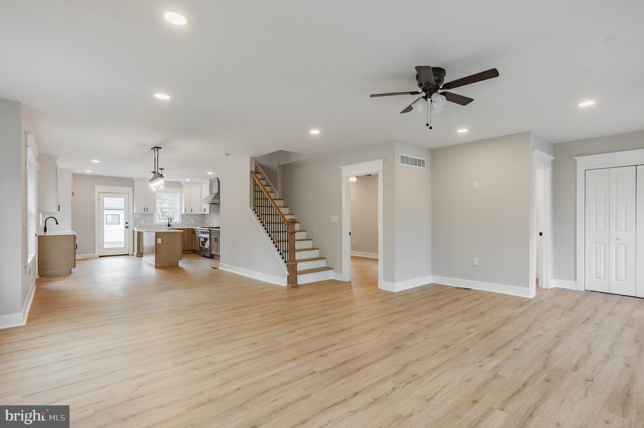 JENKINTOWN - Residential