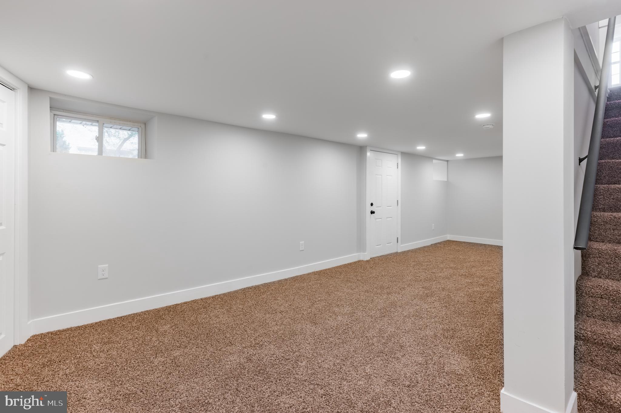 JENKINTOWN - Residential