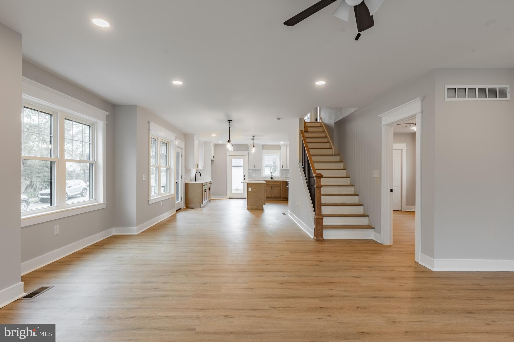 JENKINTOWN - Residential