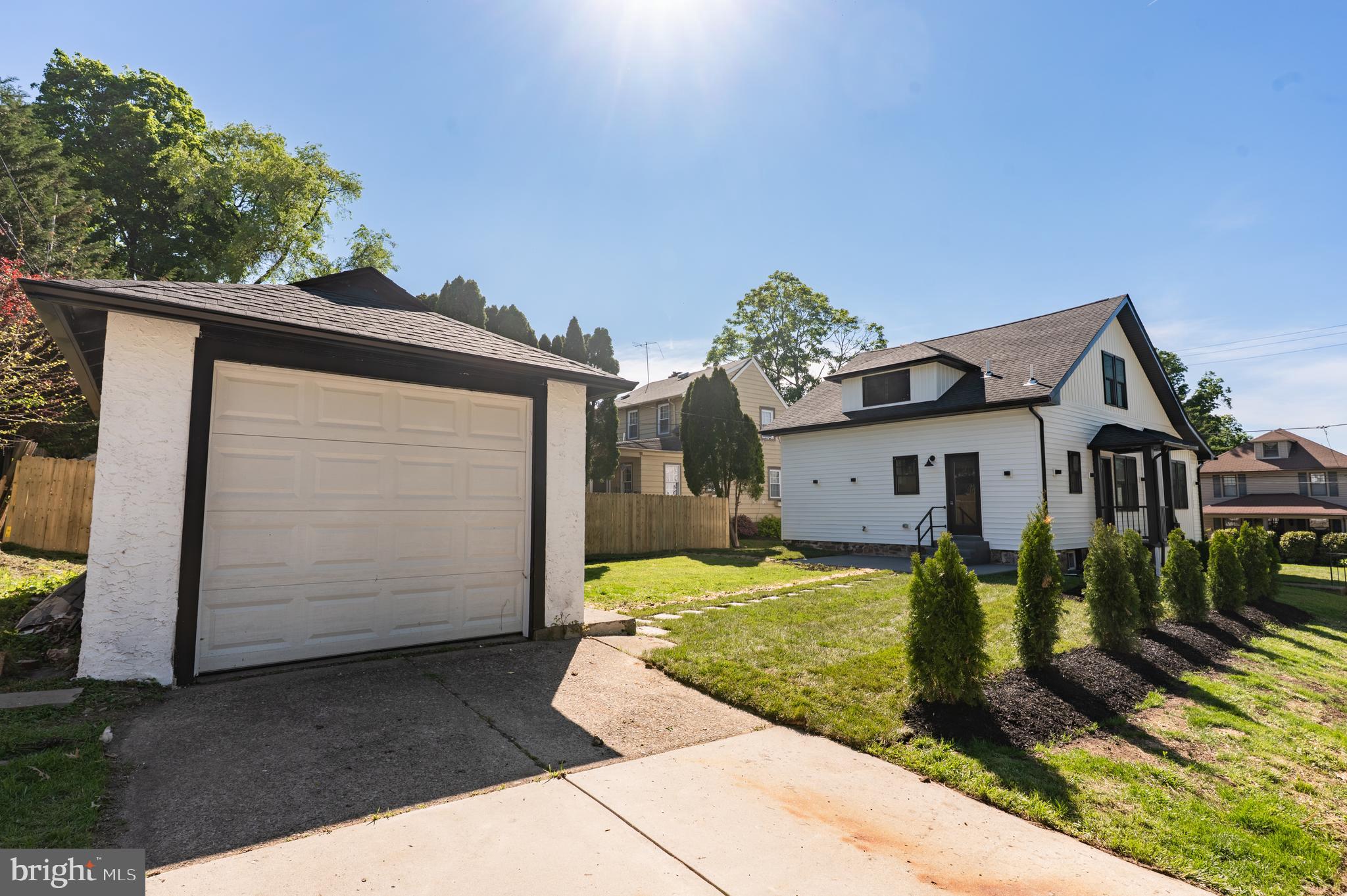 JENKINTOWN - Residential