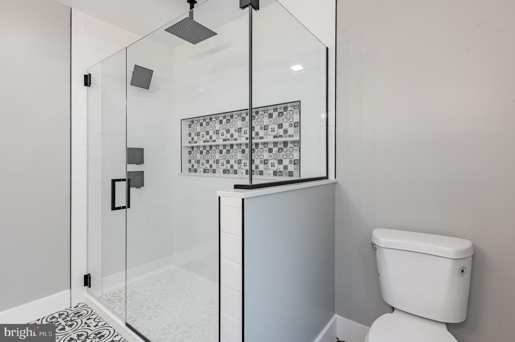 JENKINTOWN - Residential