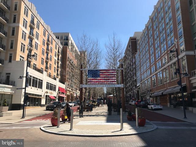 NATIONAL HARBOR - Residential Lease