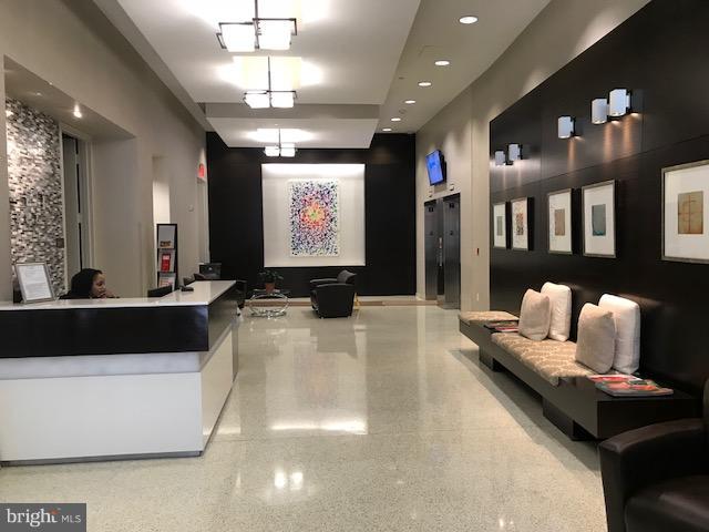 NATIONAL HARBOR - Residential Lease