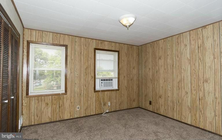 DUNDALK VILLAGE - Residential