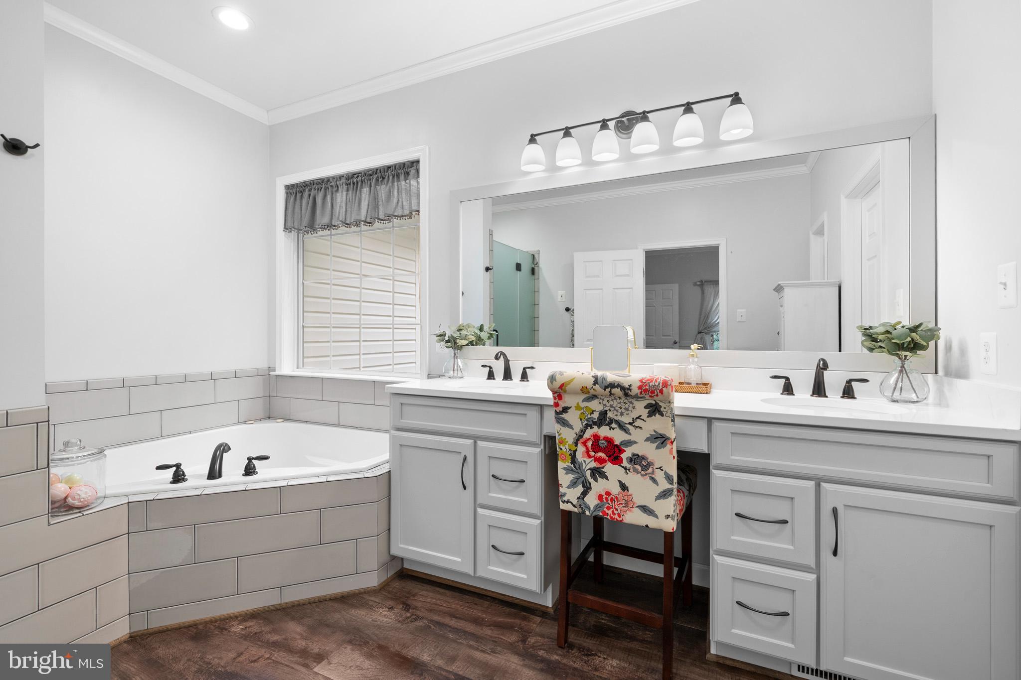 KNOLLCREST SUB - Residential