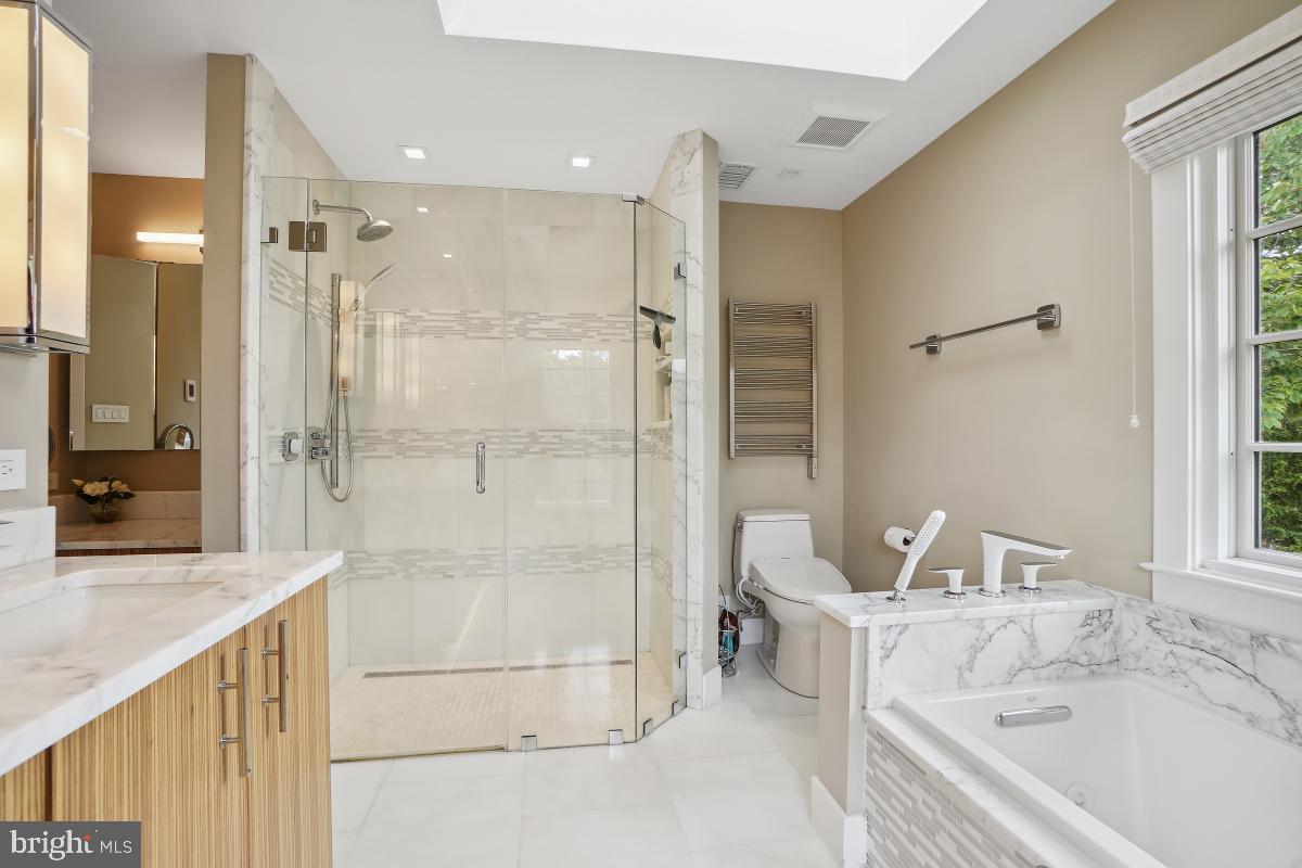 LAKE NORMANDY ESTATES - Residential