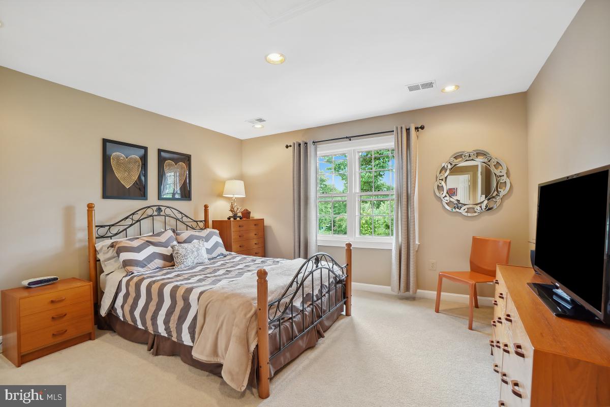 LAKE NORMANDY ESTATES - Residential