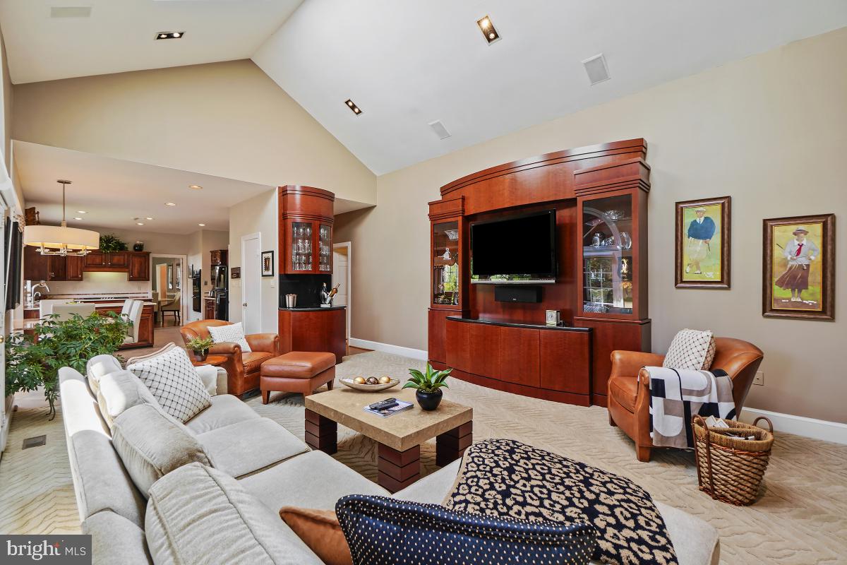 LAKE NORMANDY ESTATES - Residential