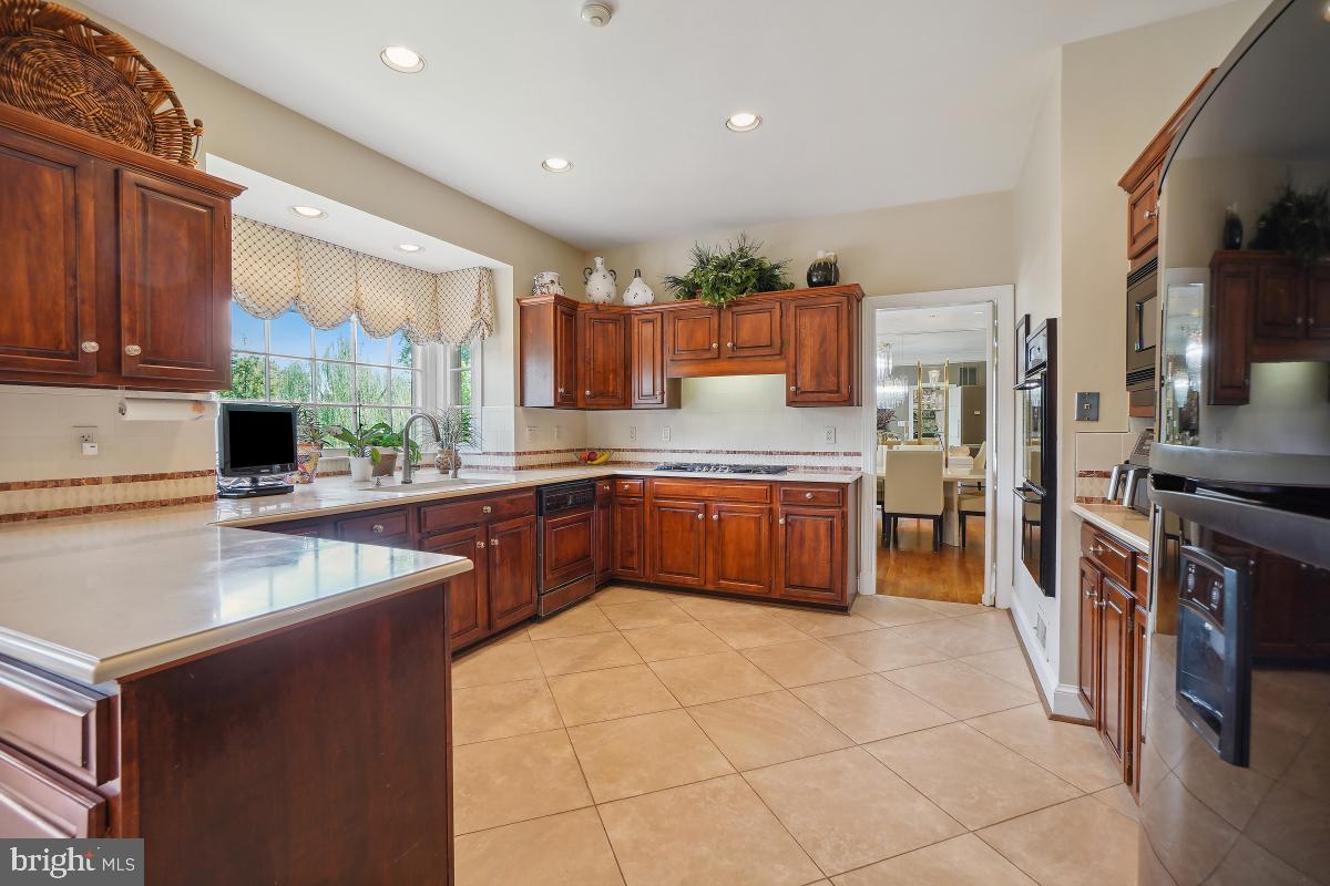 LAKE NORMANDY ESTATES - Residential