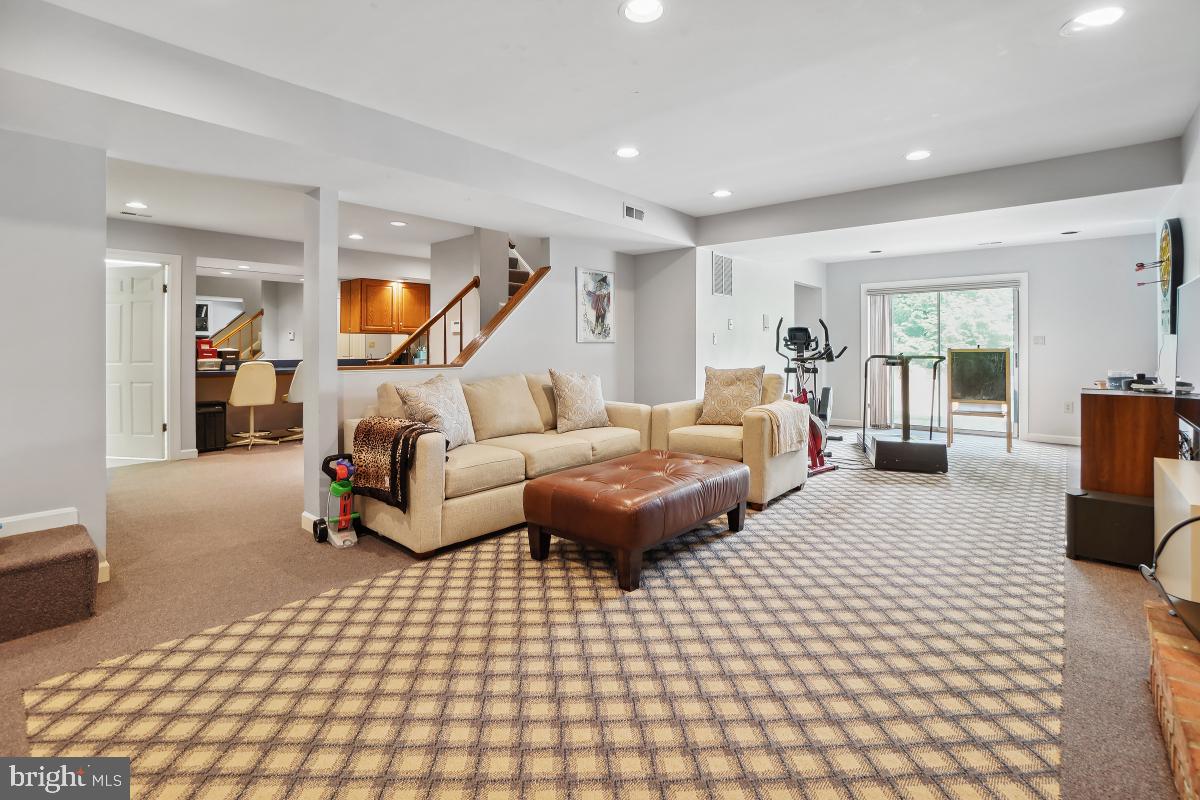 LAKE NORMANDY ESTATES - Residential