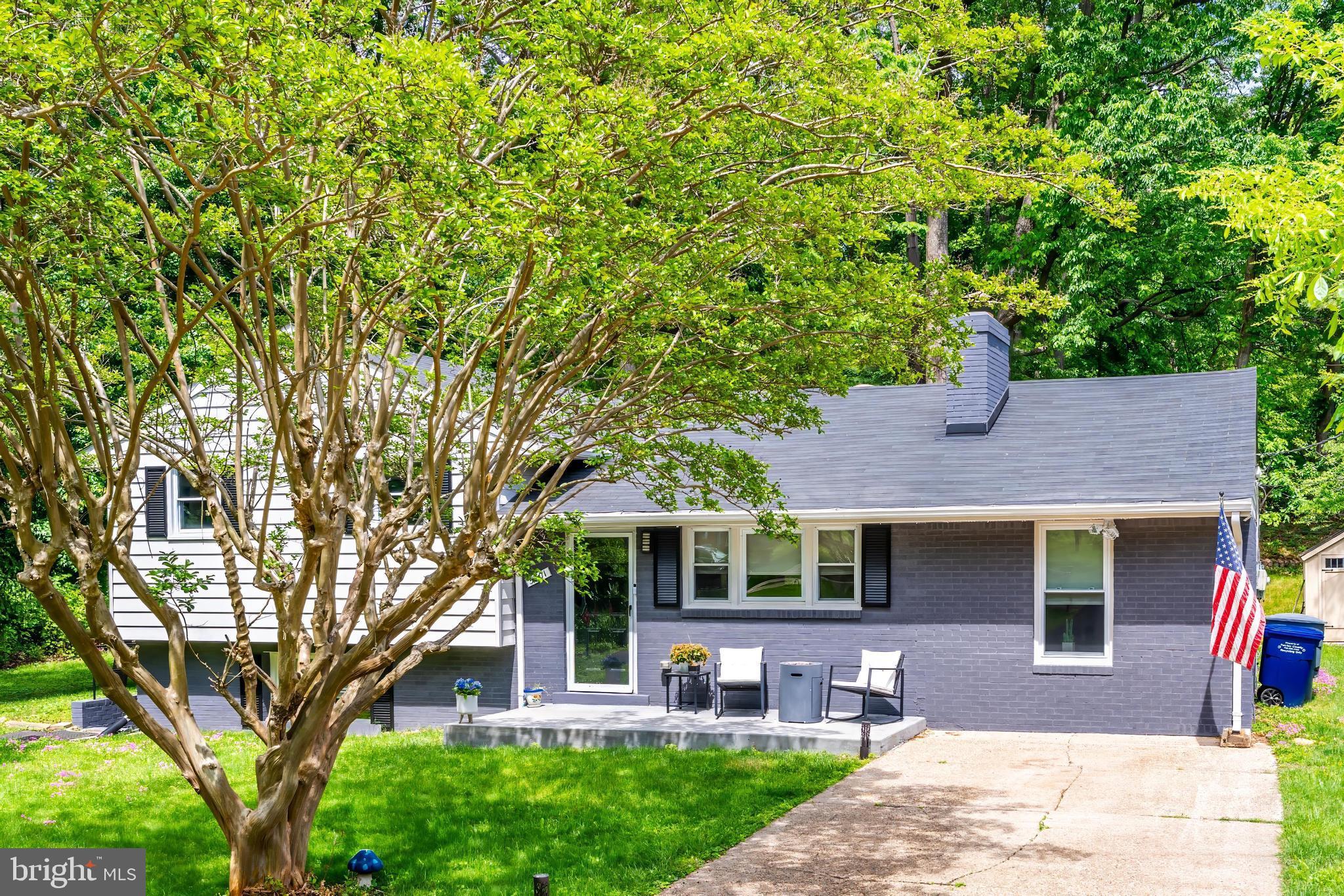 5801 BROOKVIEW DRIVE