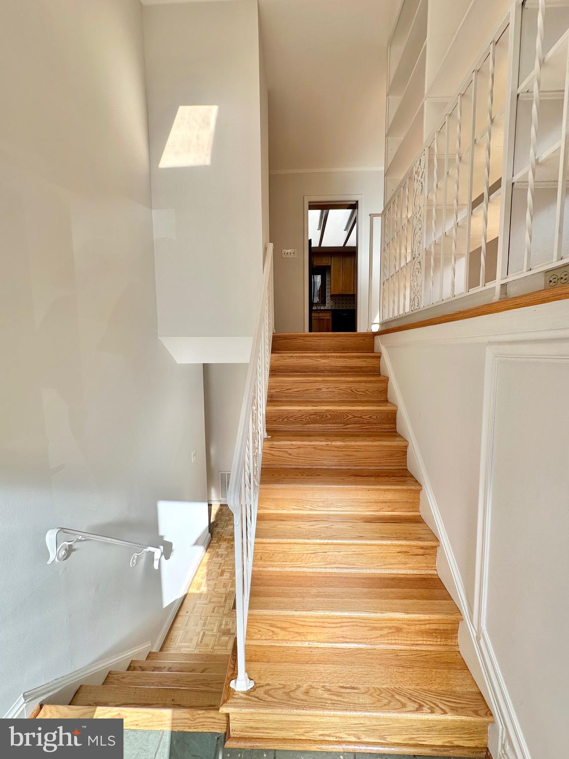 BROYHILL FOREST - Residential Lease